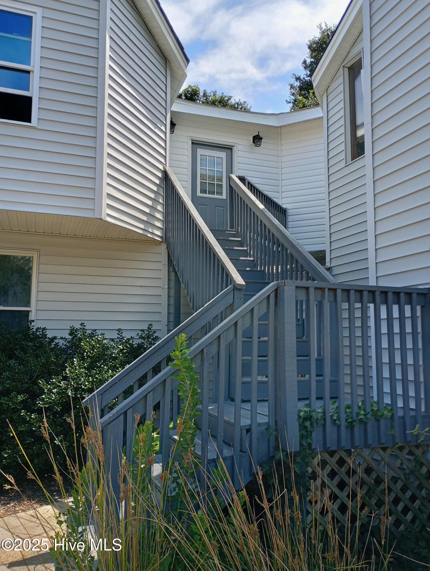 415 W Chowan Street Property Photo 23