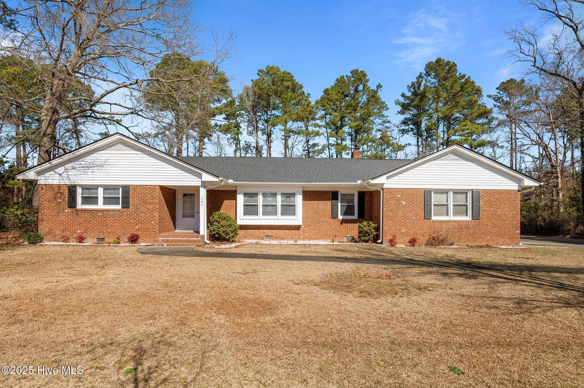 757 Fairlane Drive Property Photo