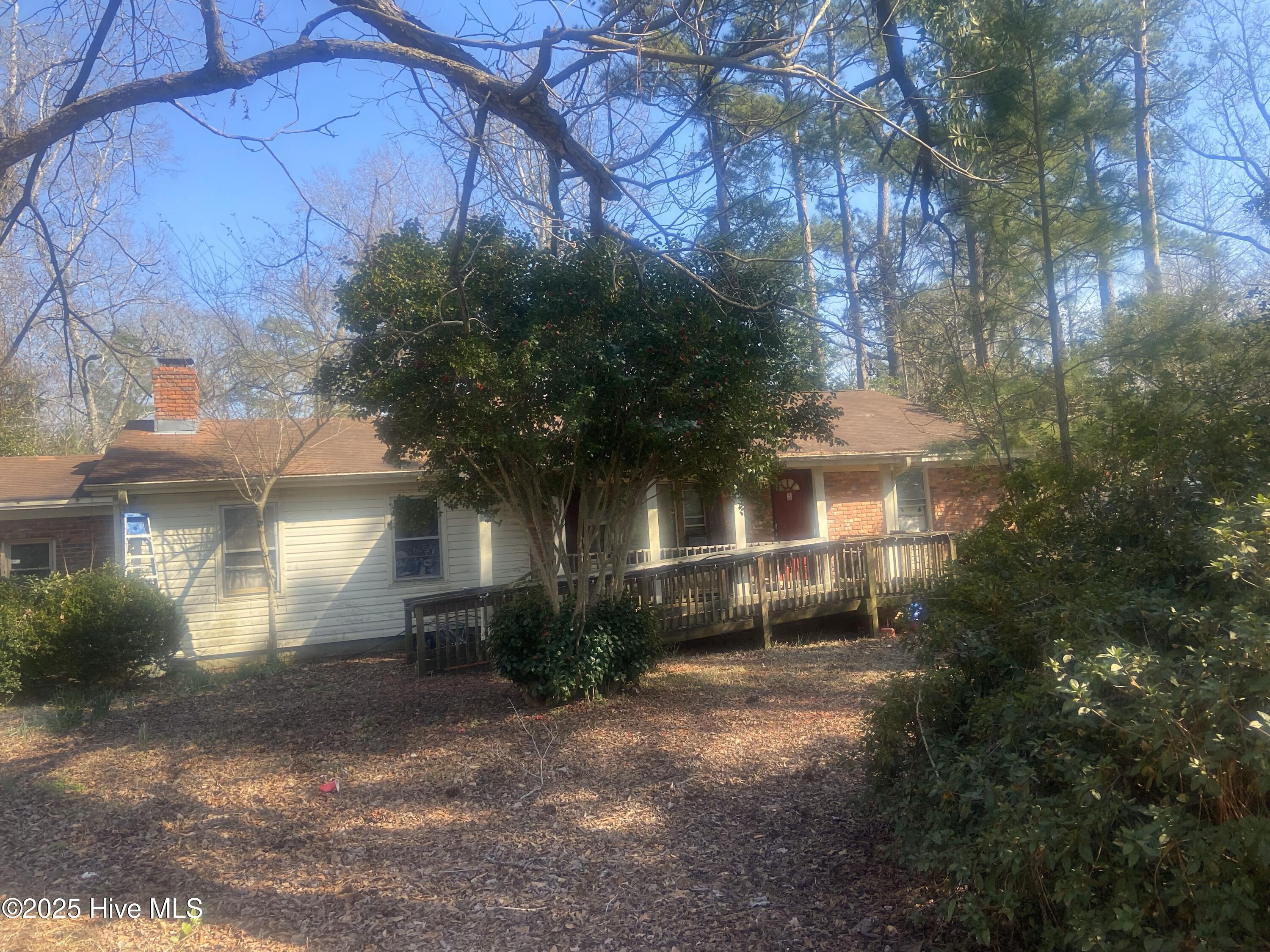1521 Oakley Road Property Photo