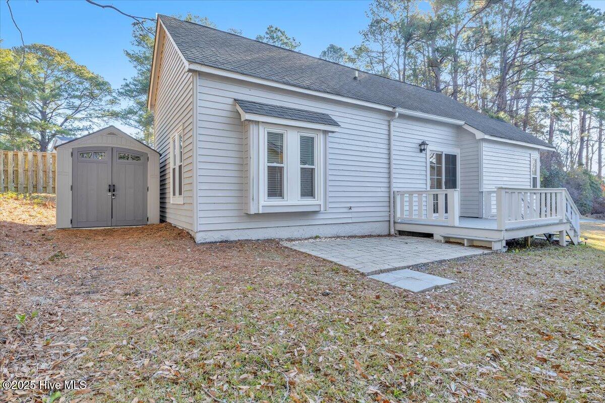 1044 Valley Drive Property Photo 3