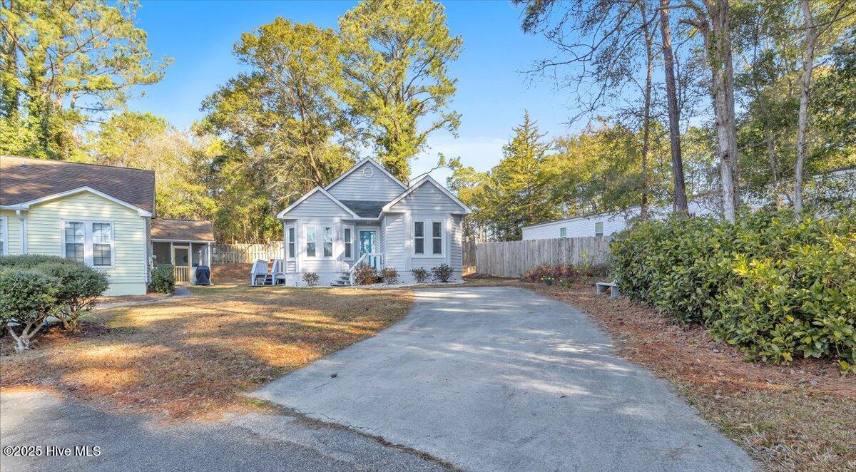1044 Valley Drive Property Photo 4