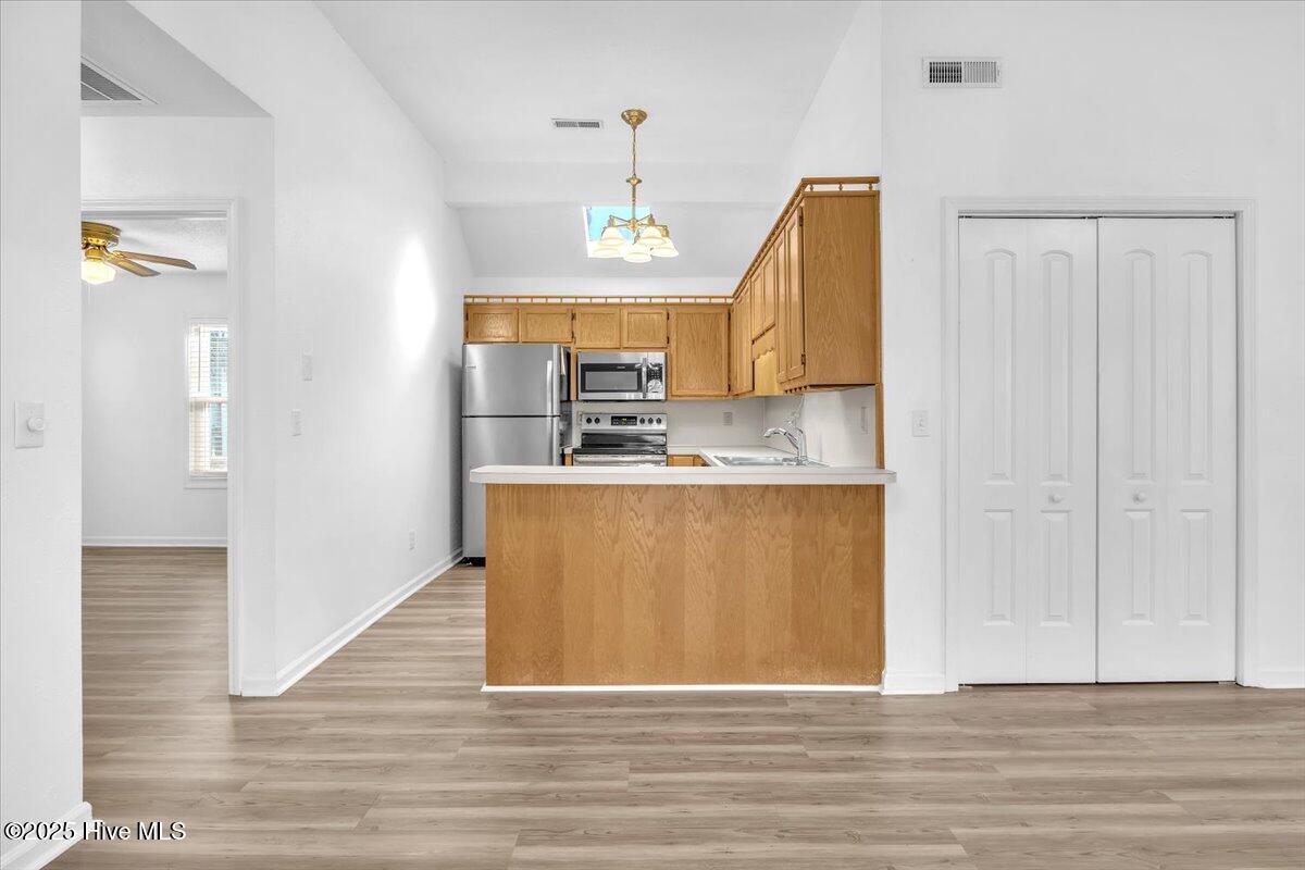 1044 Valley Drive Property Photo 13