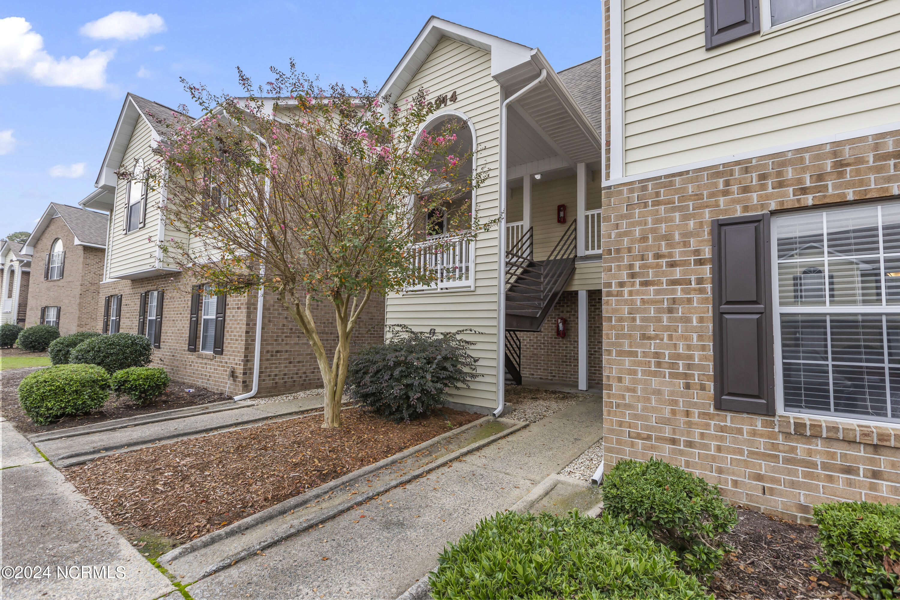 2914 Mulberry Lane C Property Photo