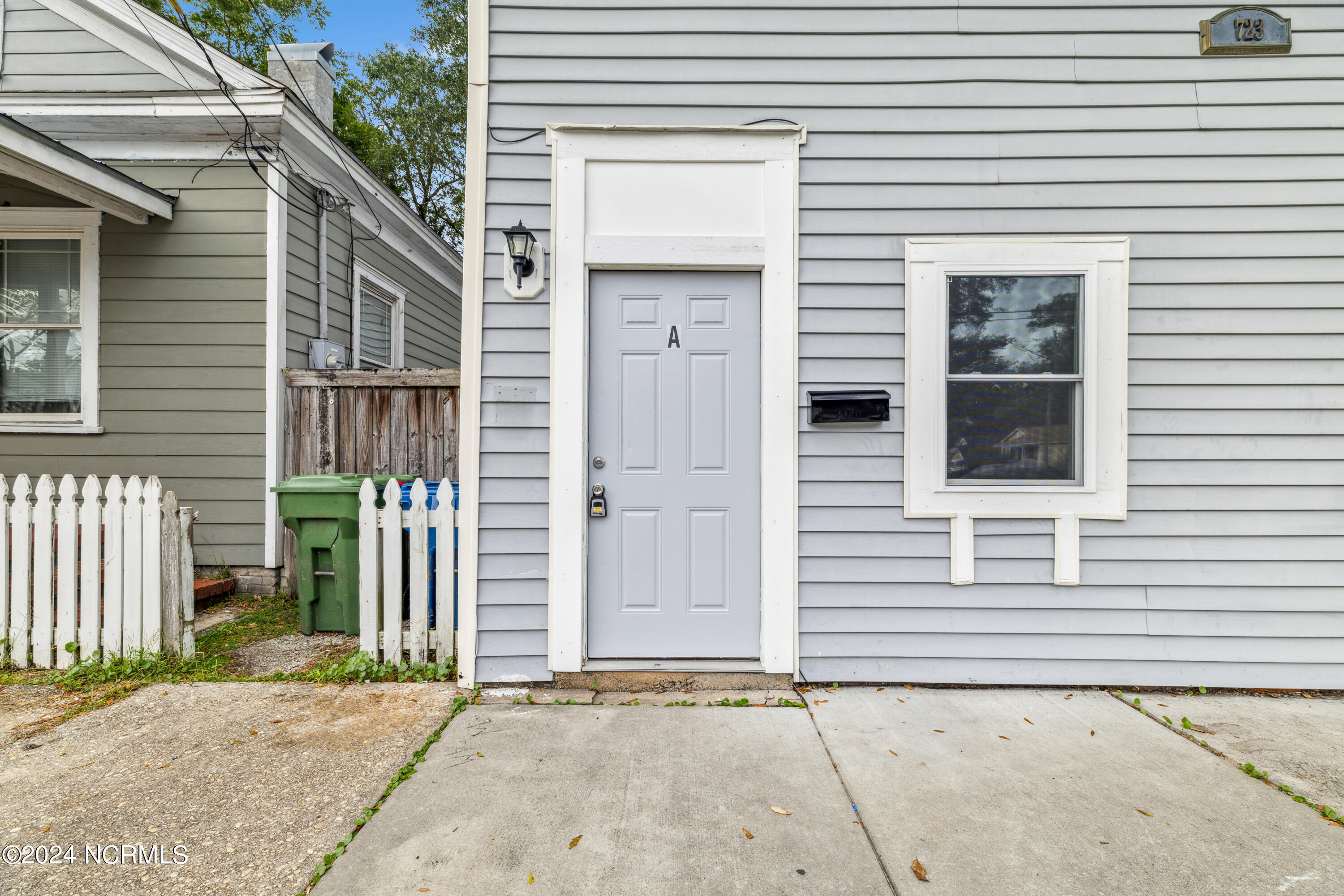 723 S 6th Street 1/2 Property Photo 4