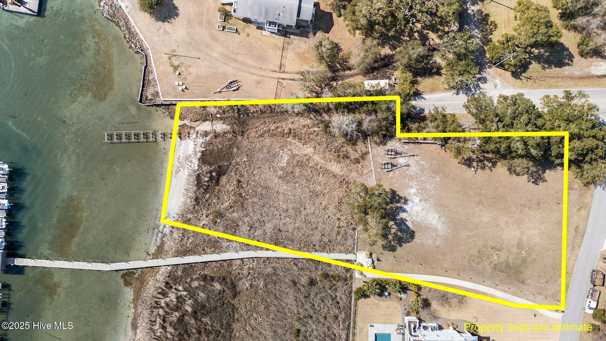 L15r Shipyard Lane Property Photo 5