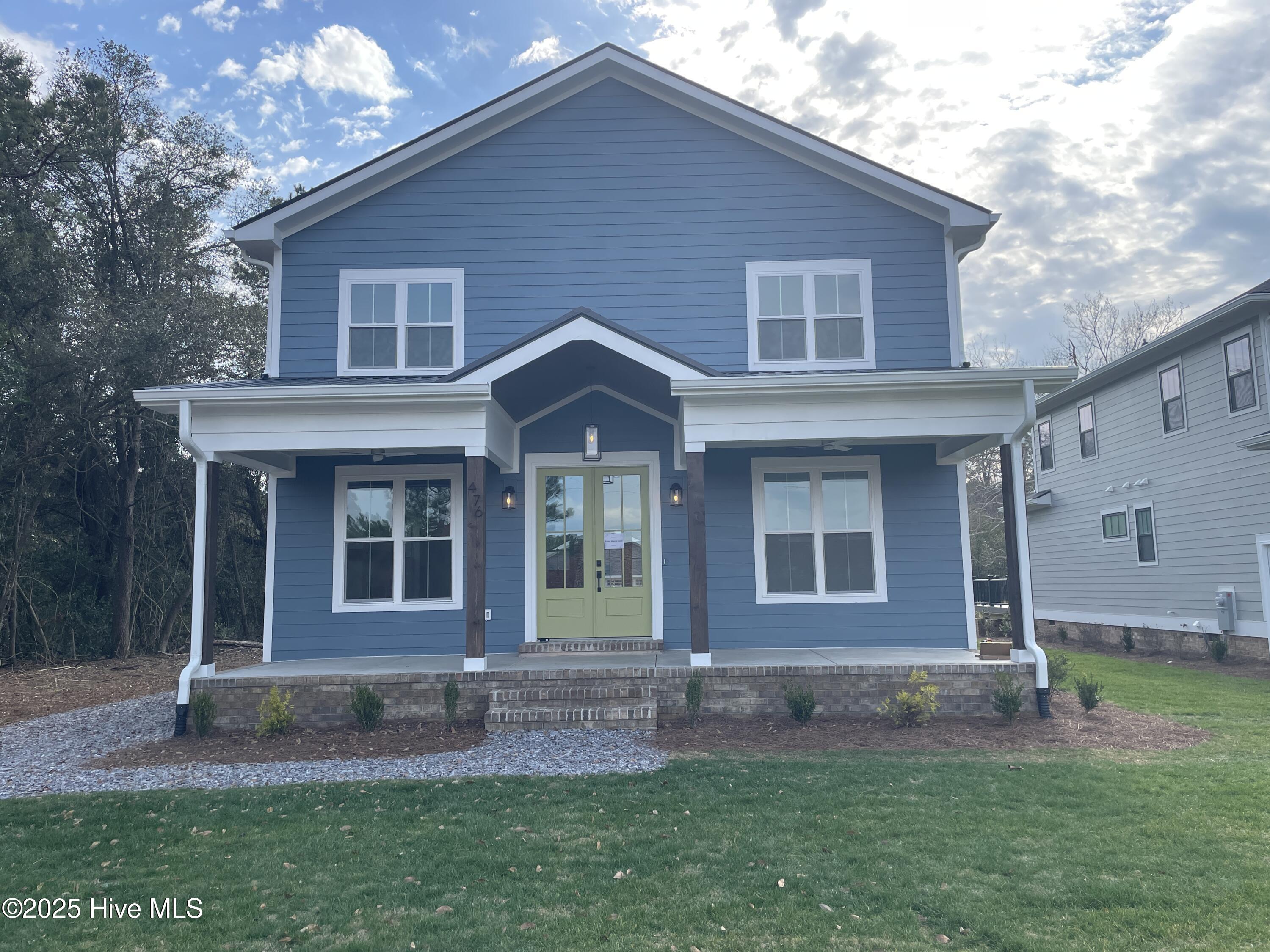 476 Yadkin Road Property Photo