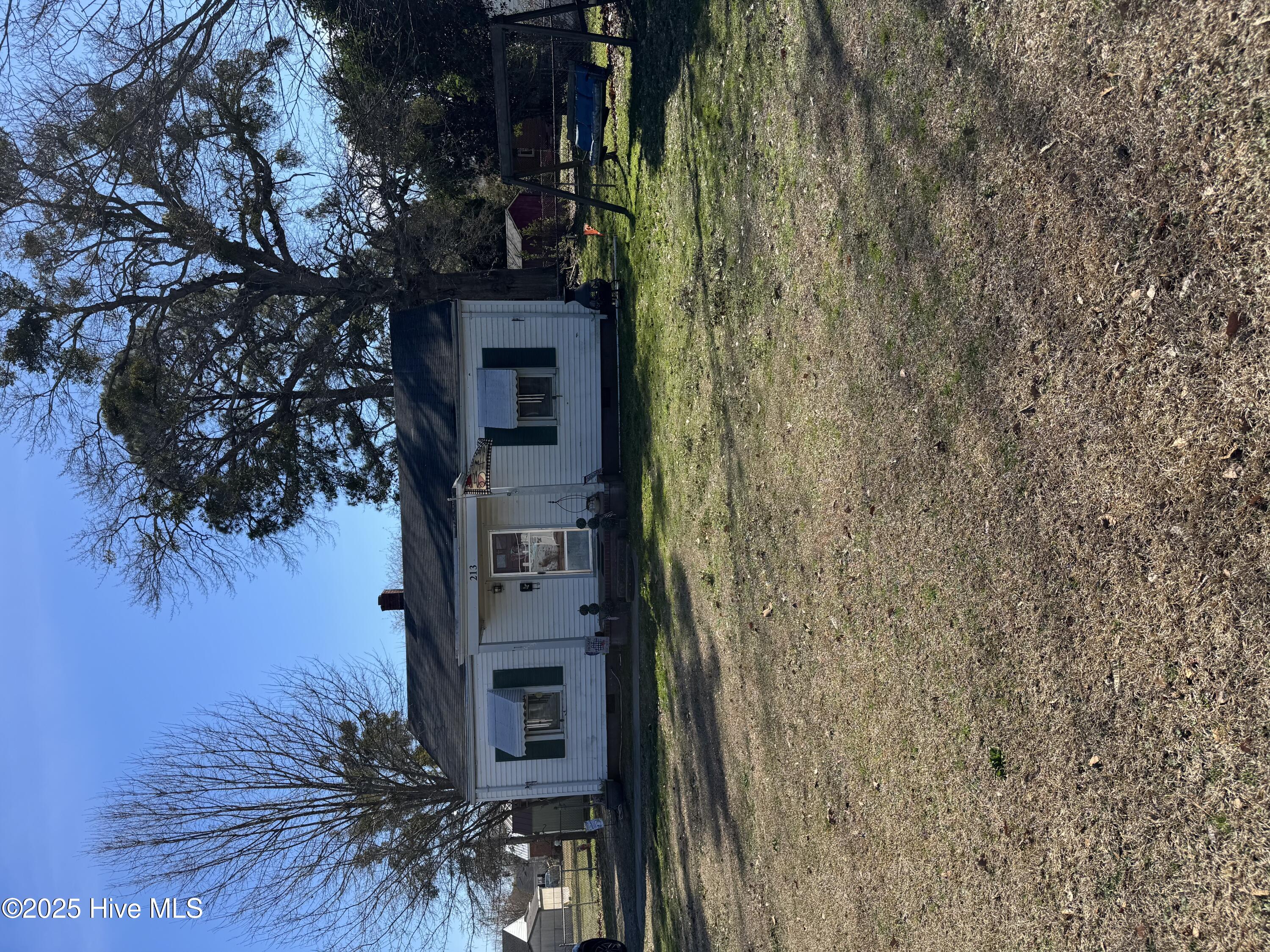 213 Speight Avenue Property Photo