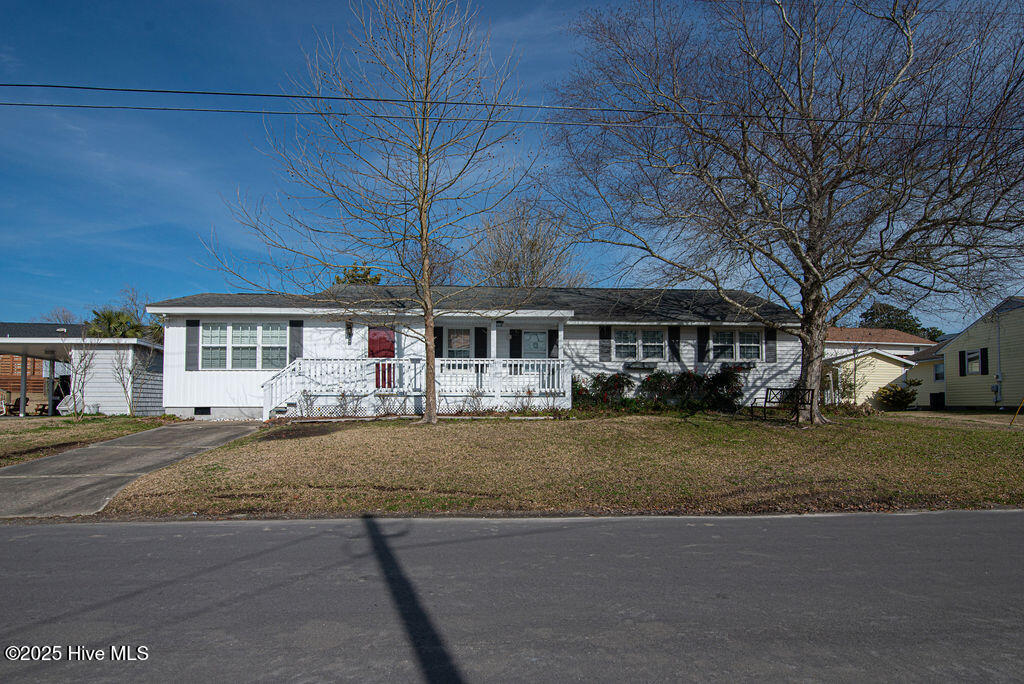 630 W Shore Drive Property Photo