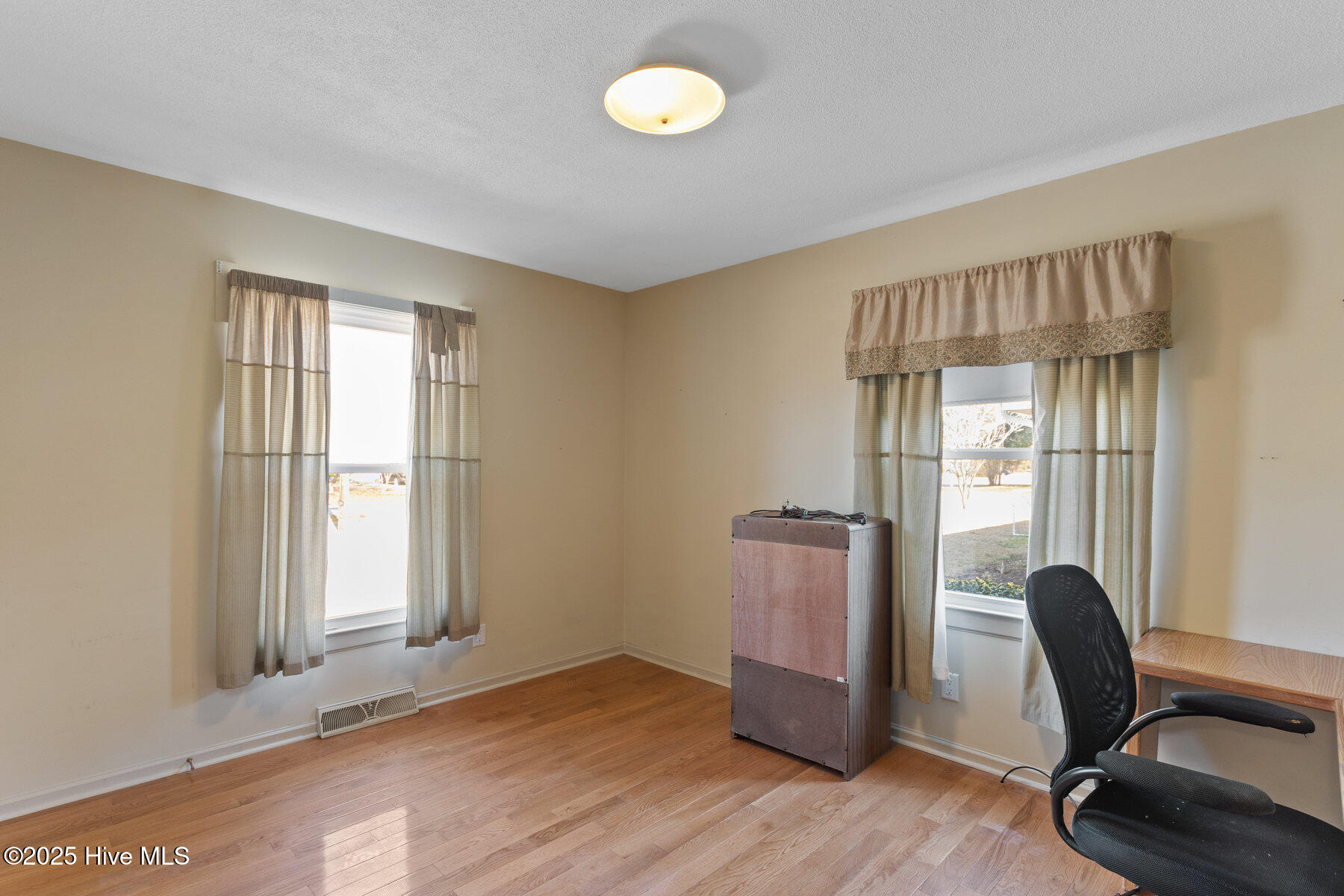 322 Henry H Watters Drive Property Photo 16