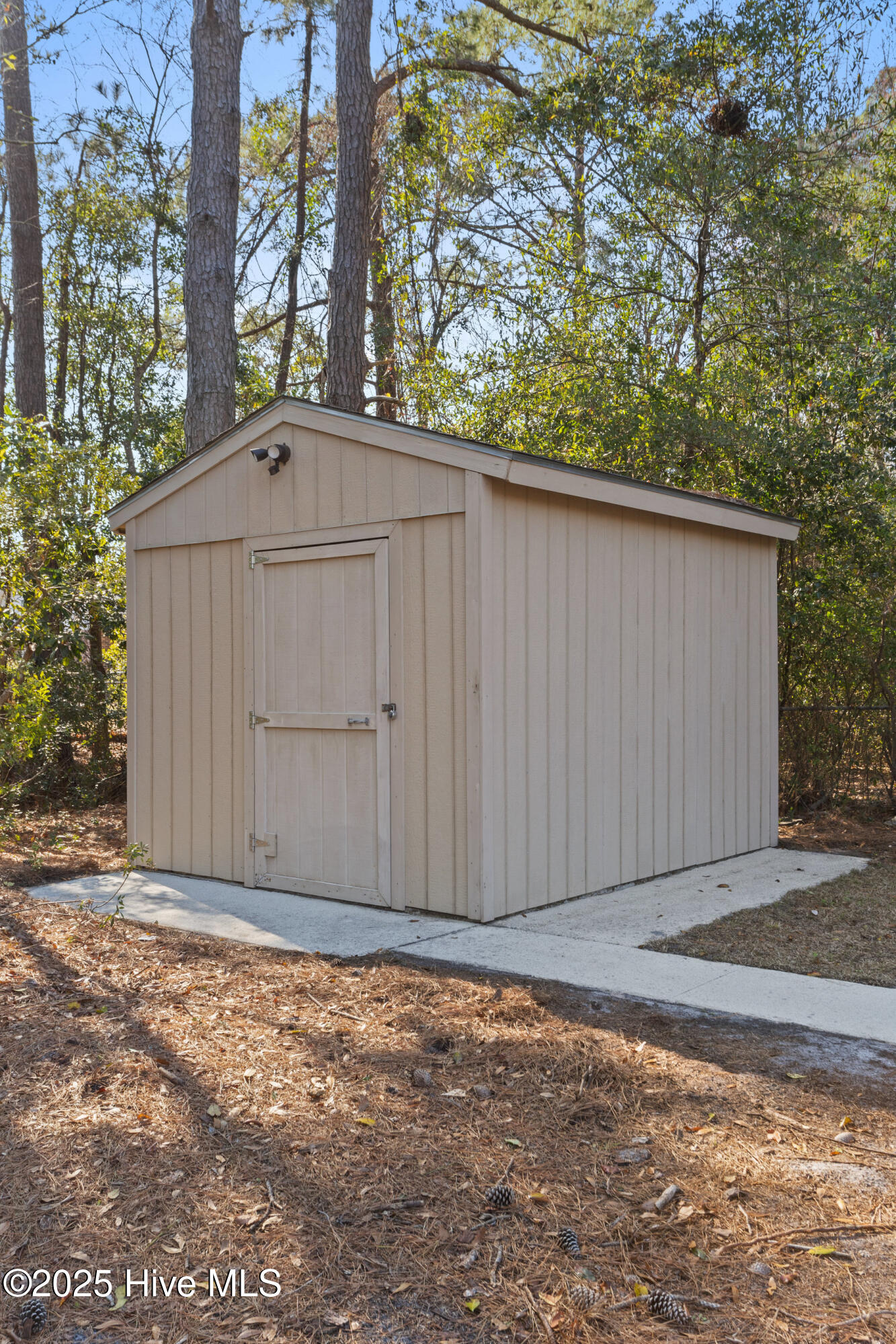 322 Henry H Watters Drive Property Photo 23