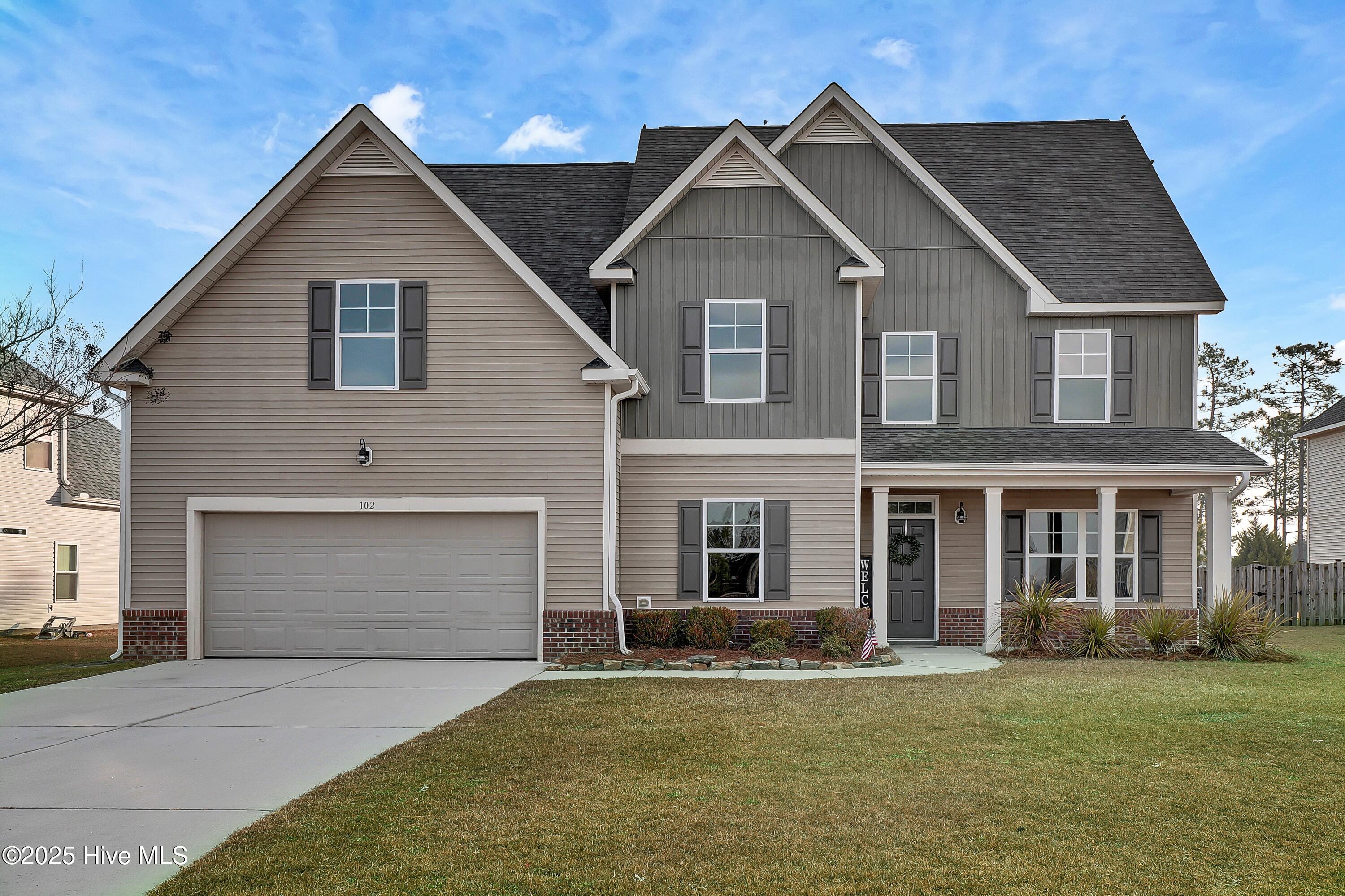 102 Pine Lakes Drive Property Photo