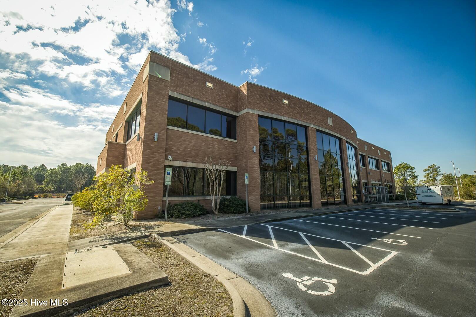 4332 Southport-supply Road Property Photo 8