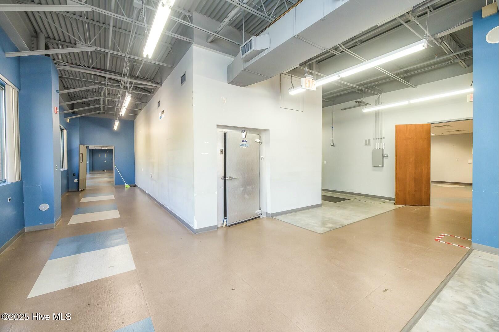 4332 Southport-supply Road Property Photo 12