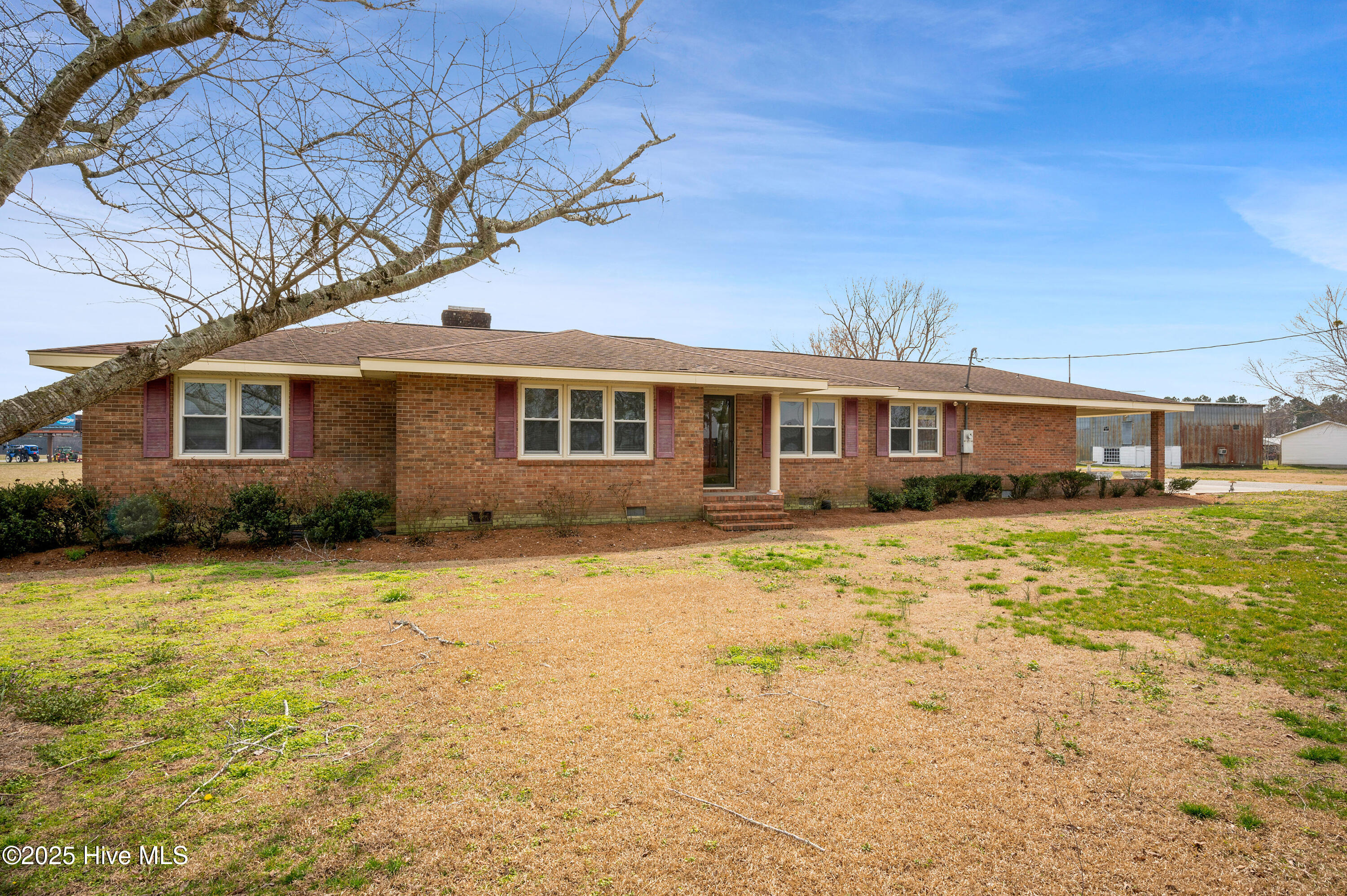157 W Littlefield Road Property Photo