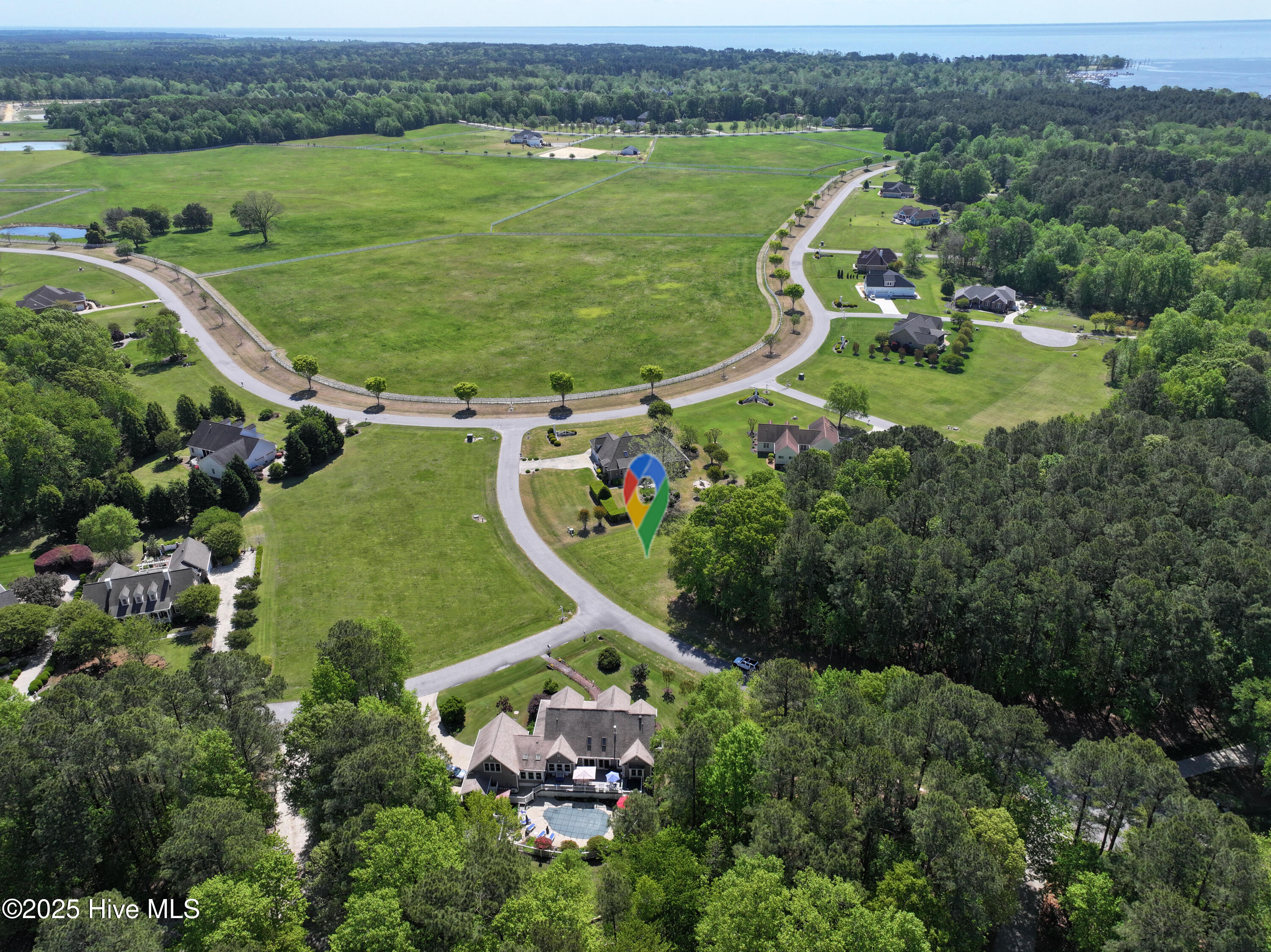 111 Perrys Cove Drive Property Photo 3