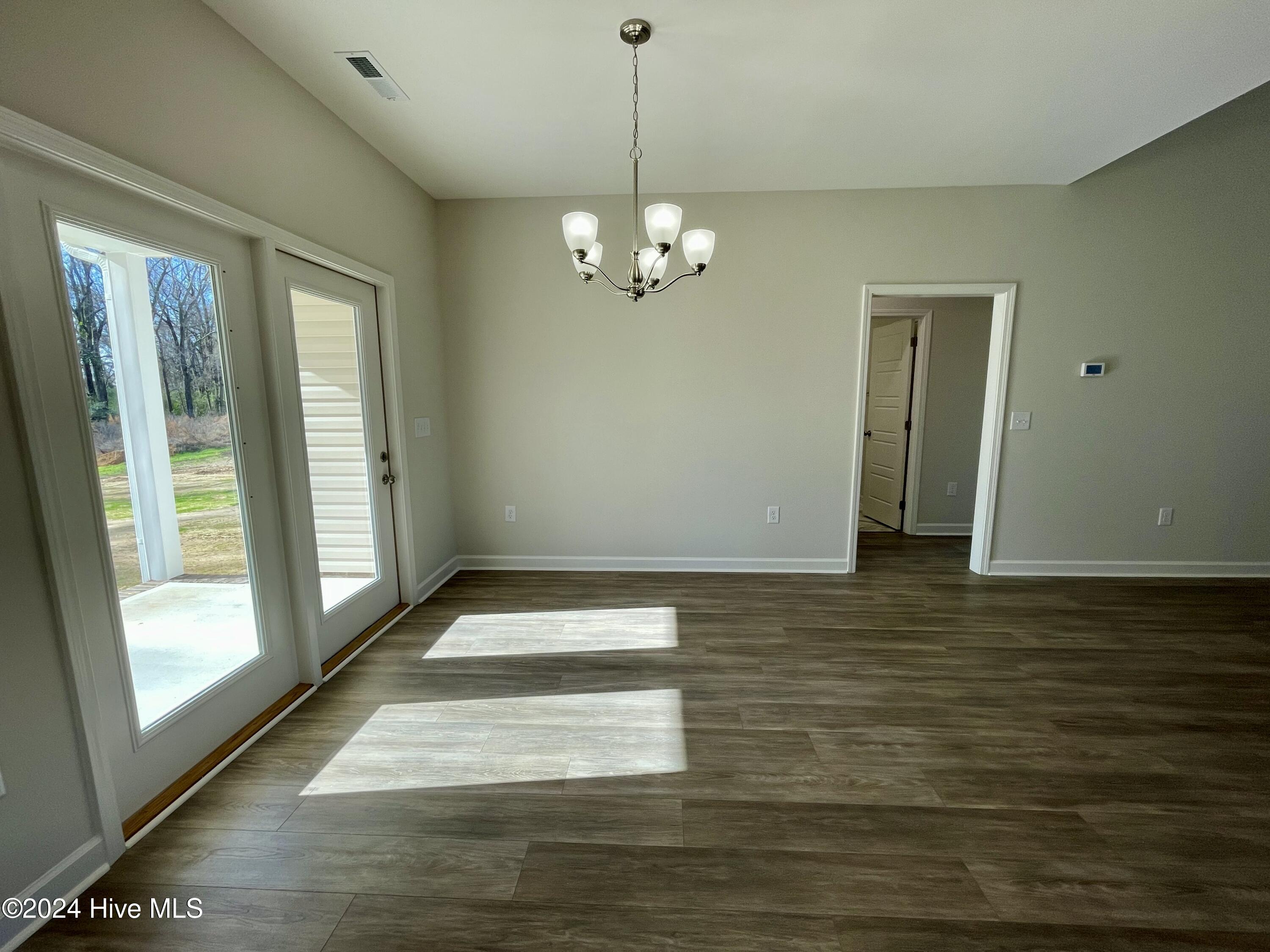 116 Sagewood Drive Property Photo 20
