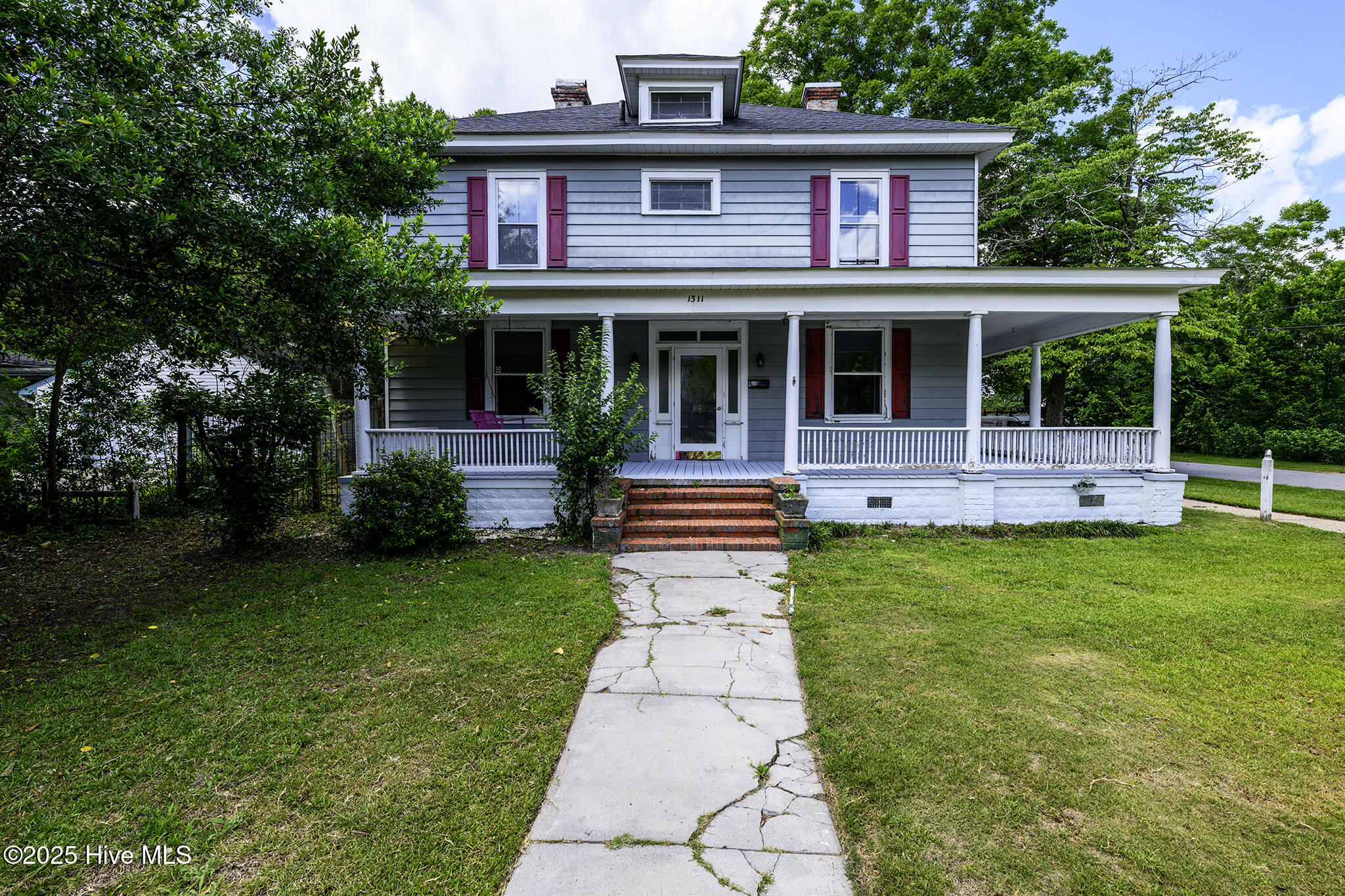 1311 National Avenue Property Photo 1