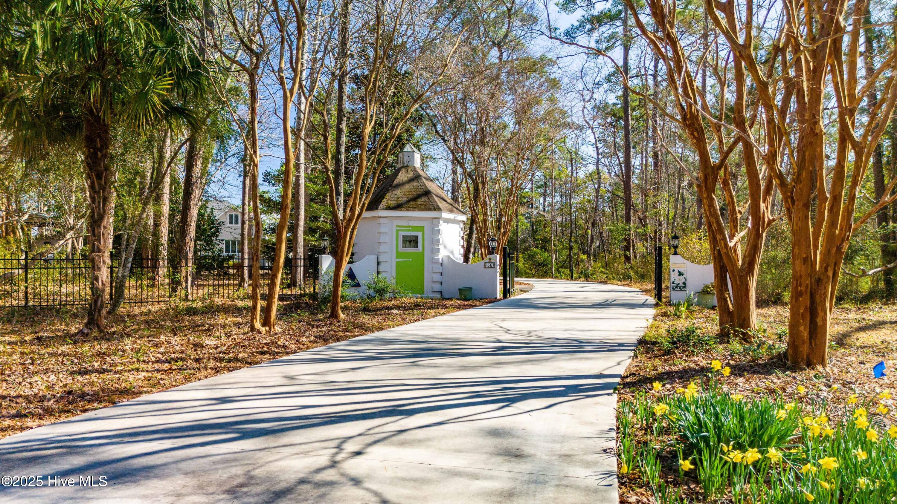 50 Windy Court Property Photo 3