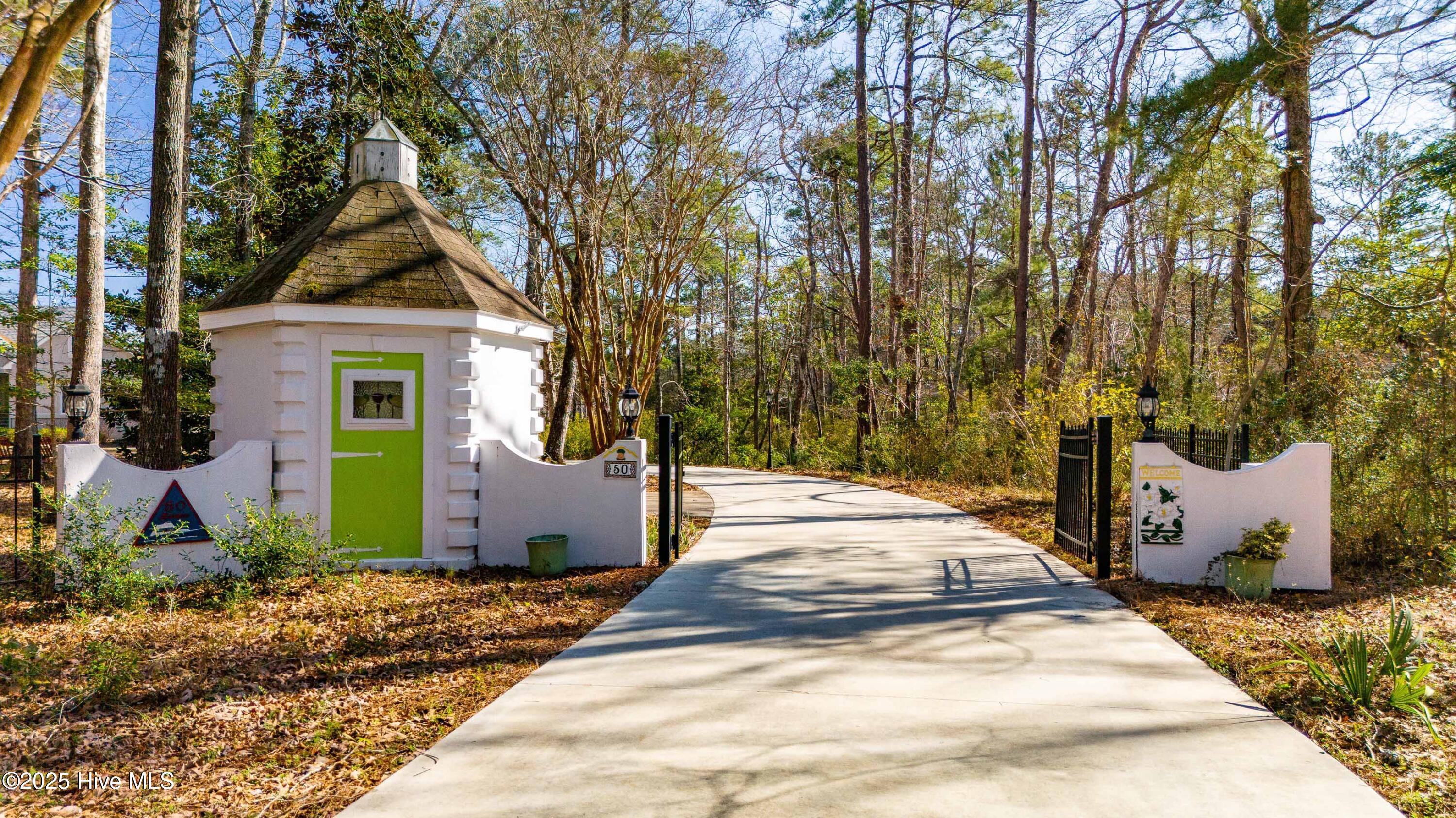 50 Windy Court Property Photo 4