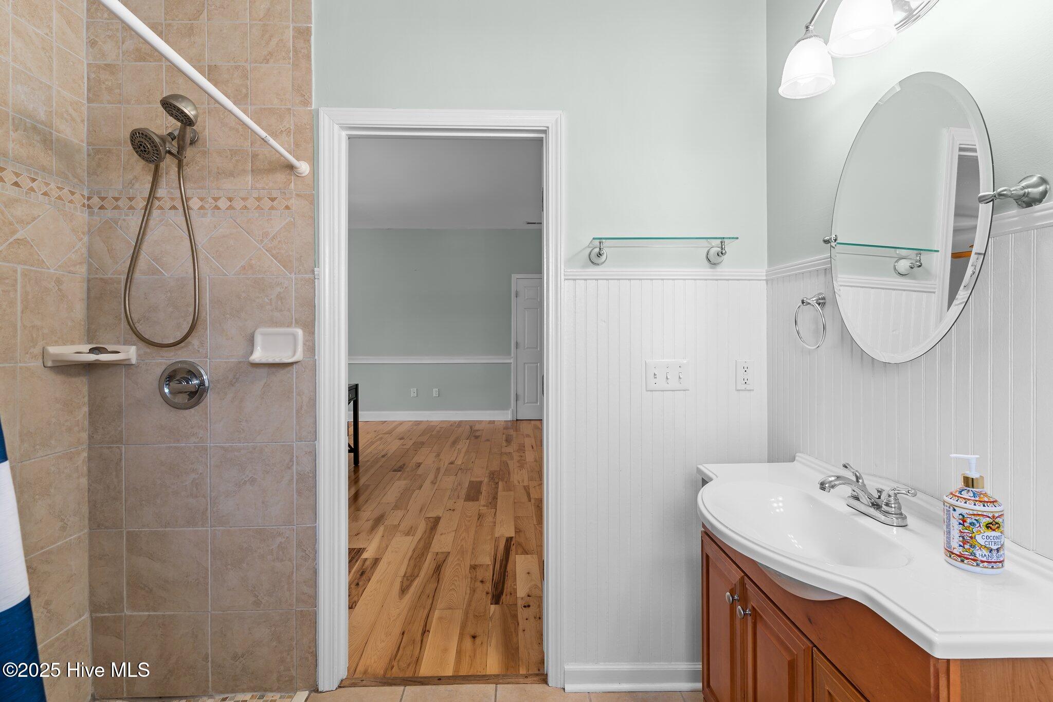 331 Ne 49th Street Property Photo 34