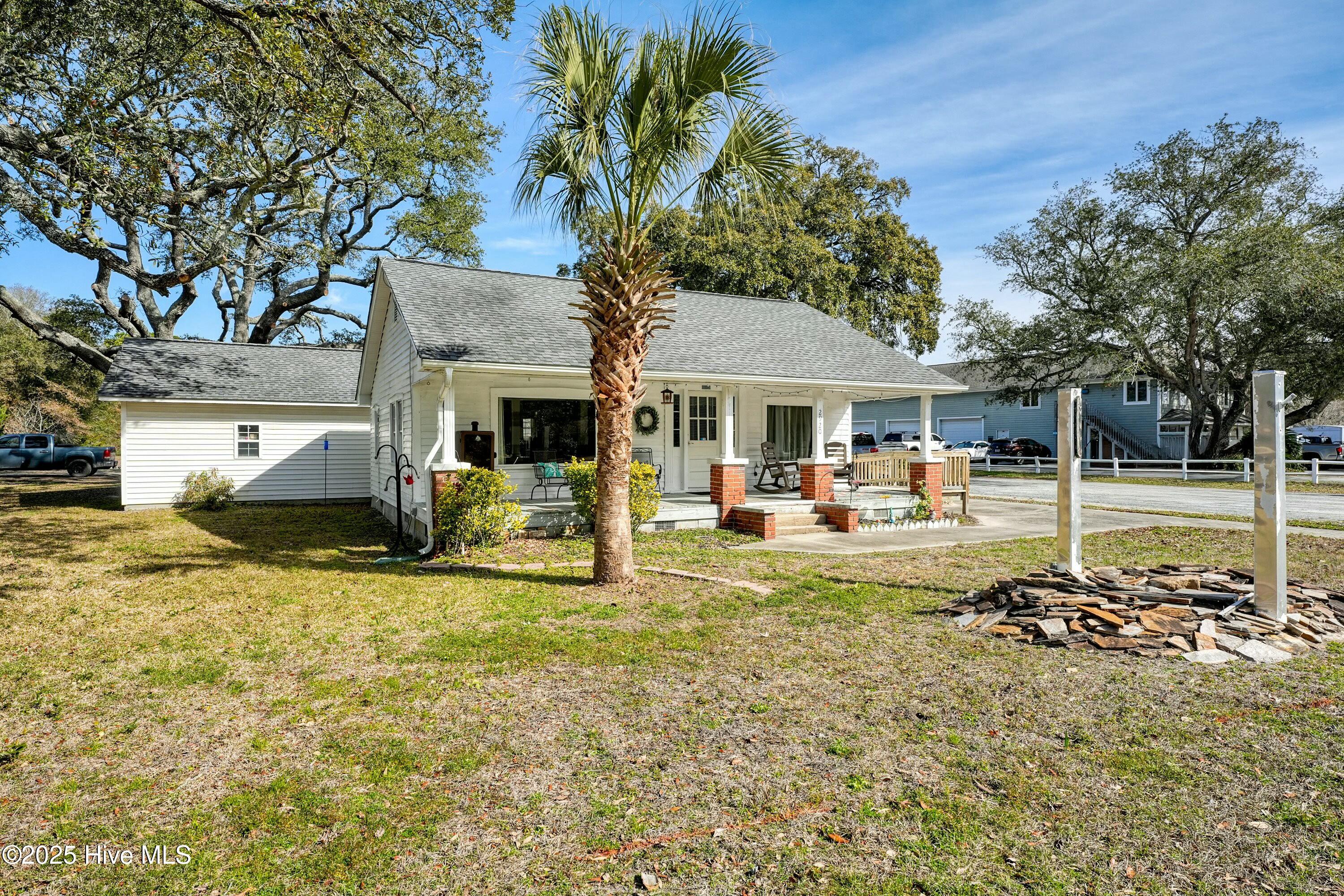 2920 Holden Beach Road Property Photo 4