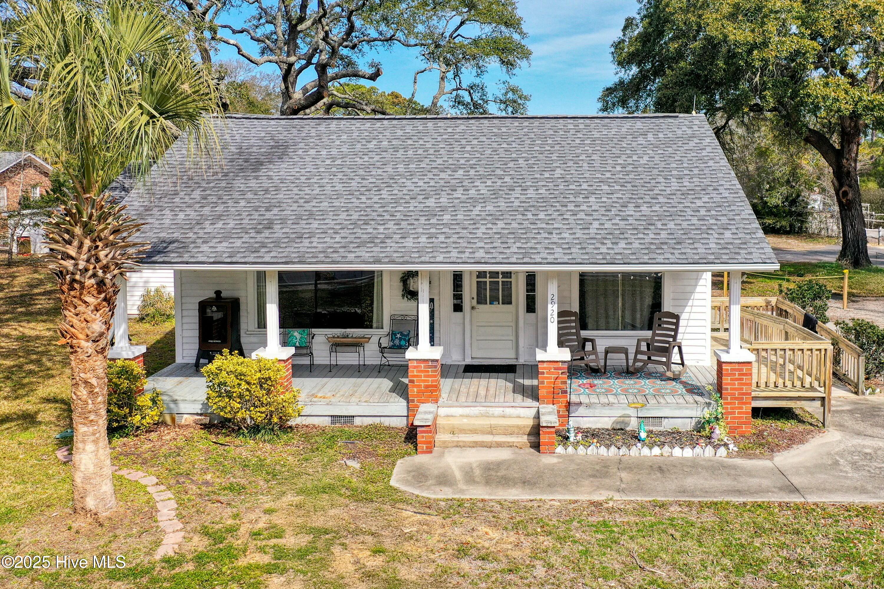 2920 Holden Beach Road Property Photo 9