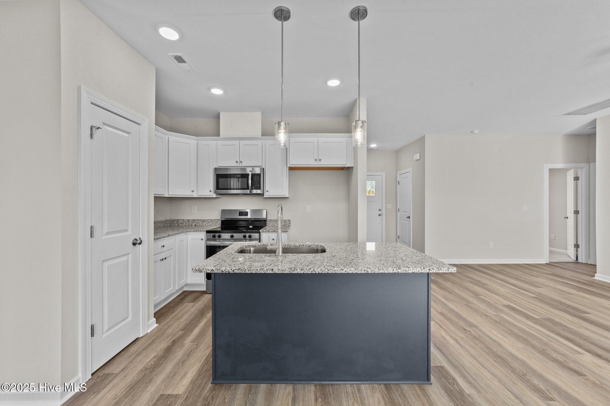 75 Brookhaven Drive Property Photo 3