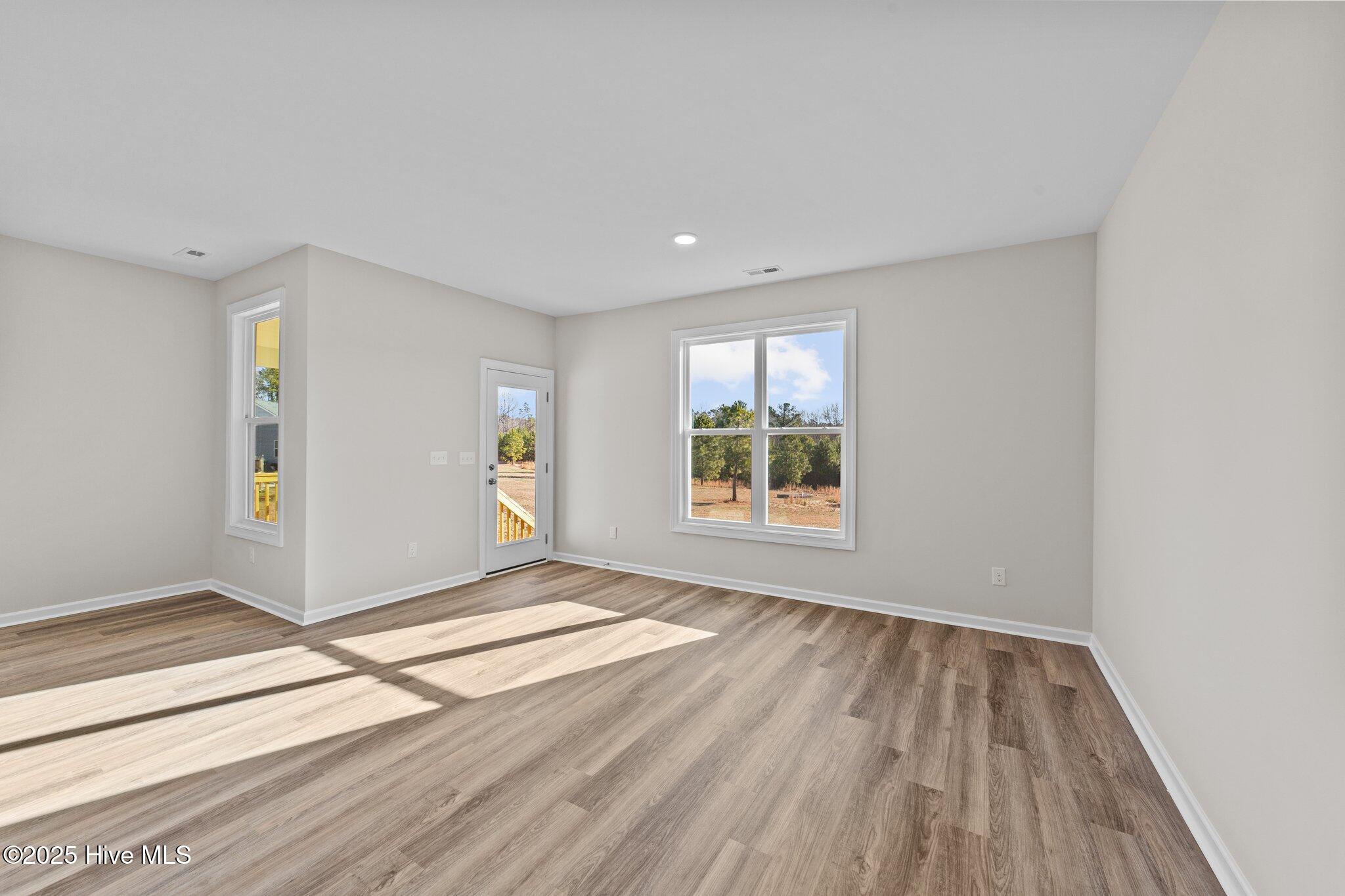 75 Brookhaven Drive Property Photo 14