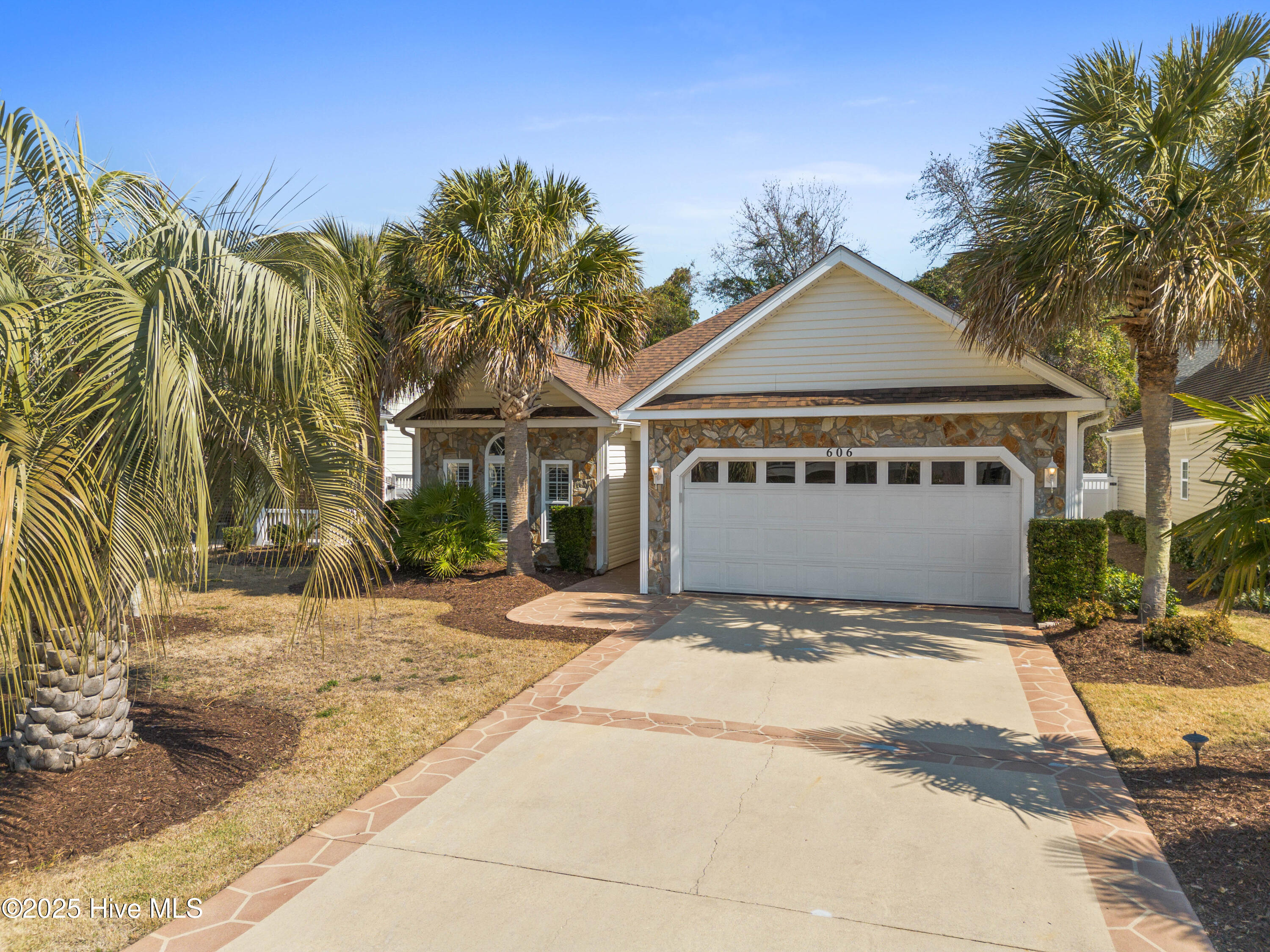 606 5th Avenue Property Photo 2