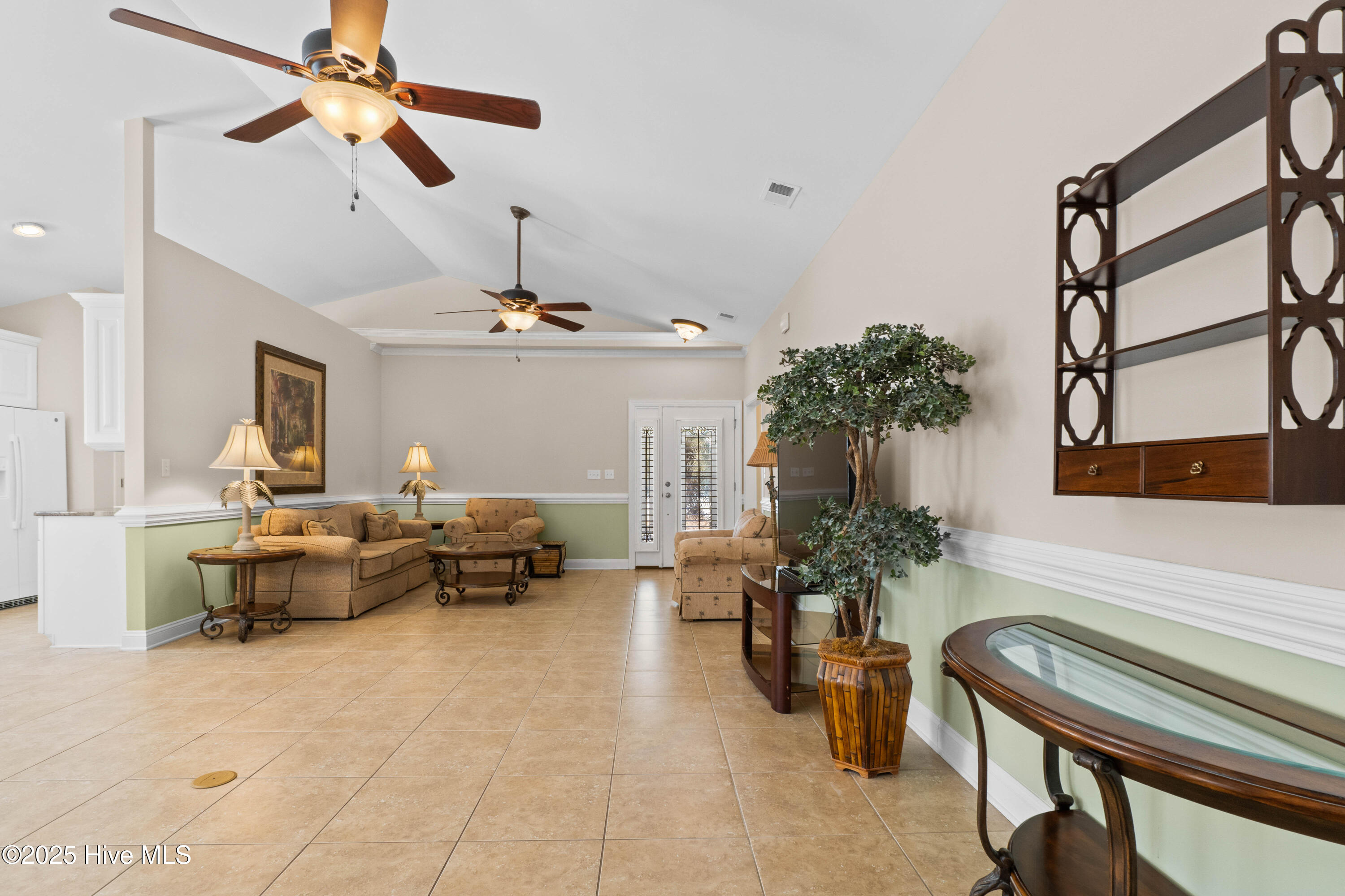 606 5th Avenue Property Photo 16