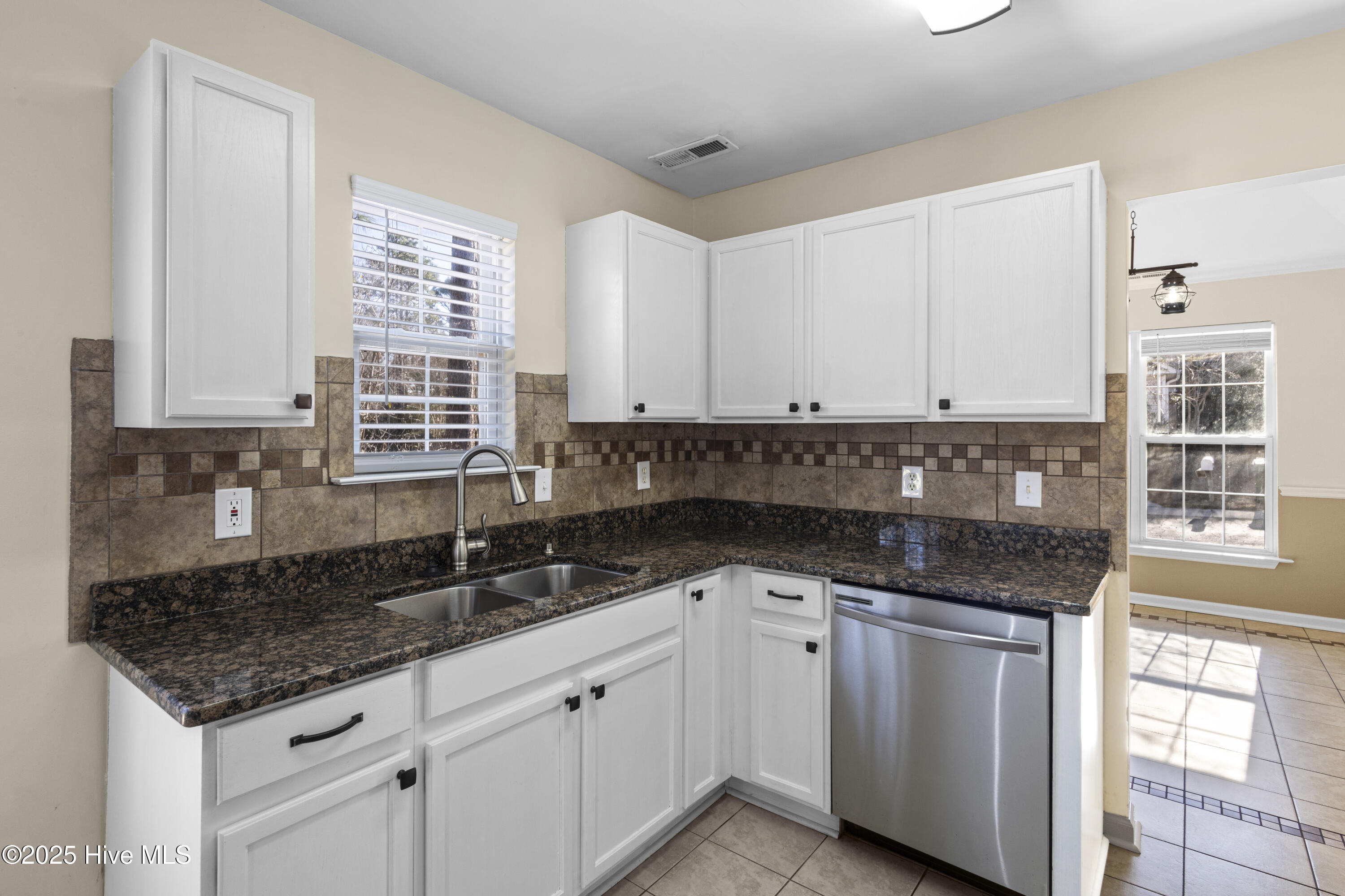 1505 Stockbridge Place Property Photo 16