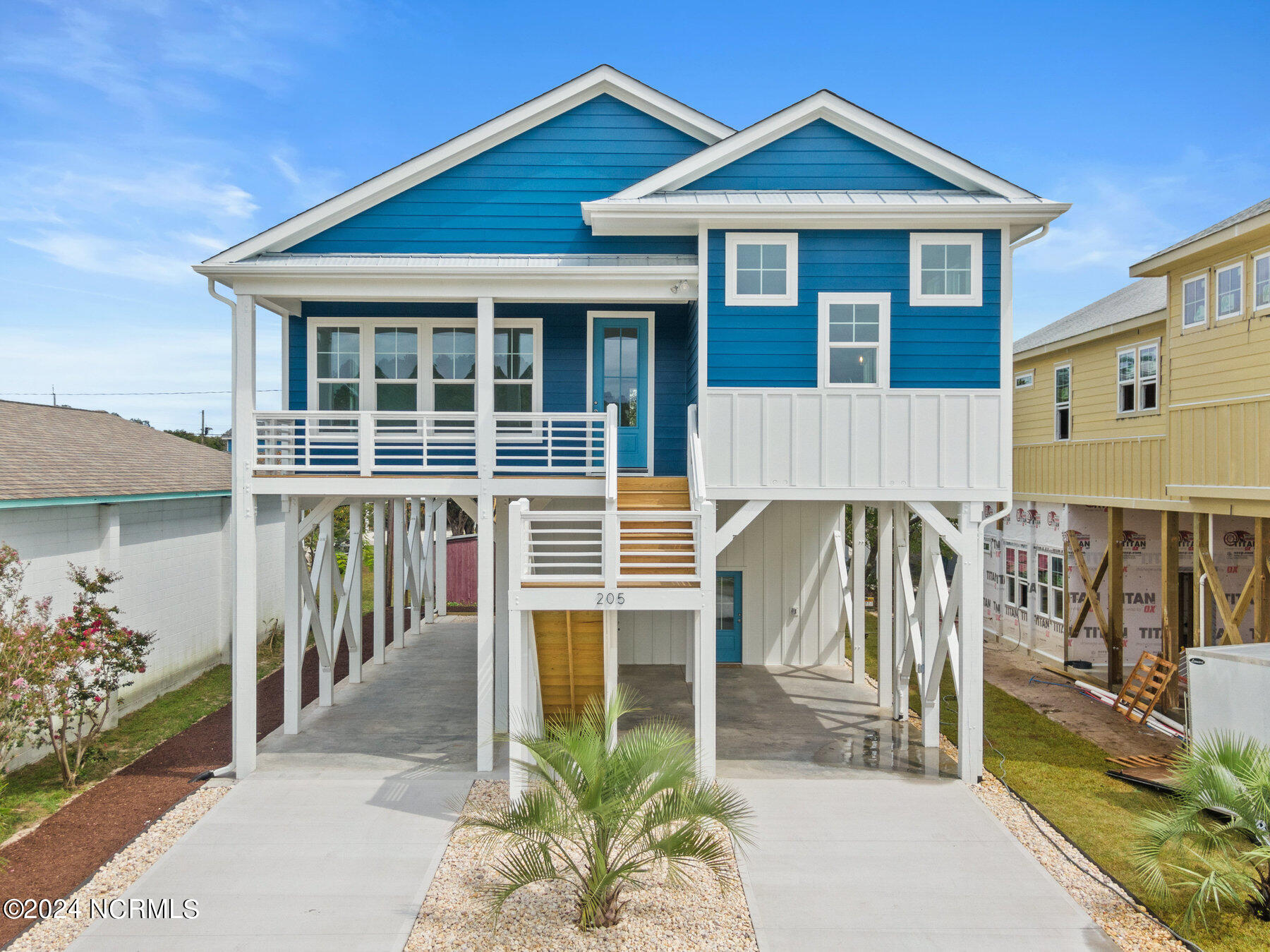 205 S Sixth Avenue Property Photo