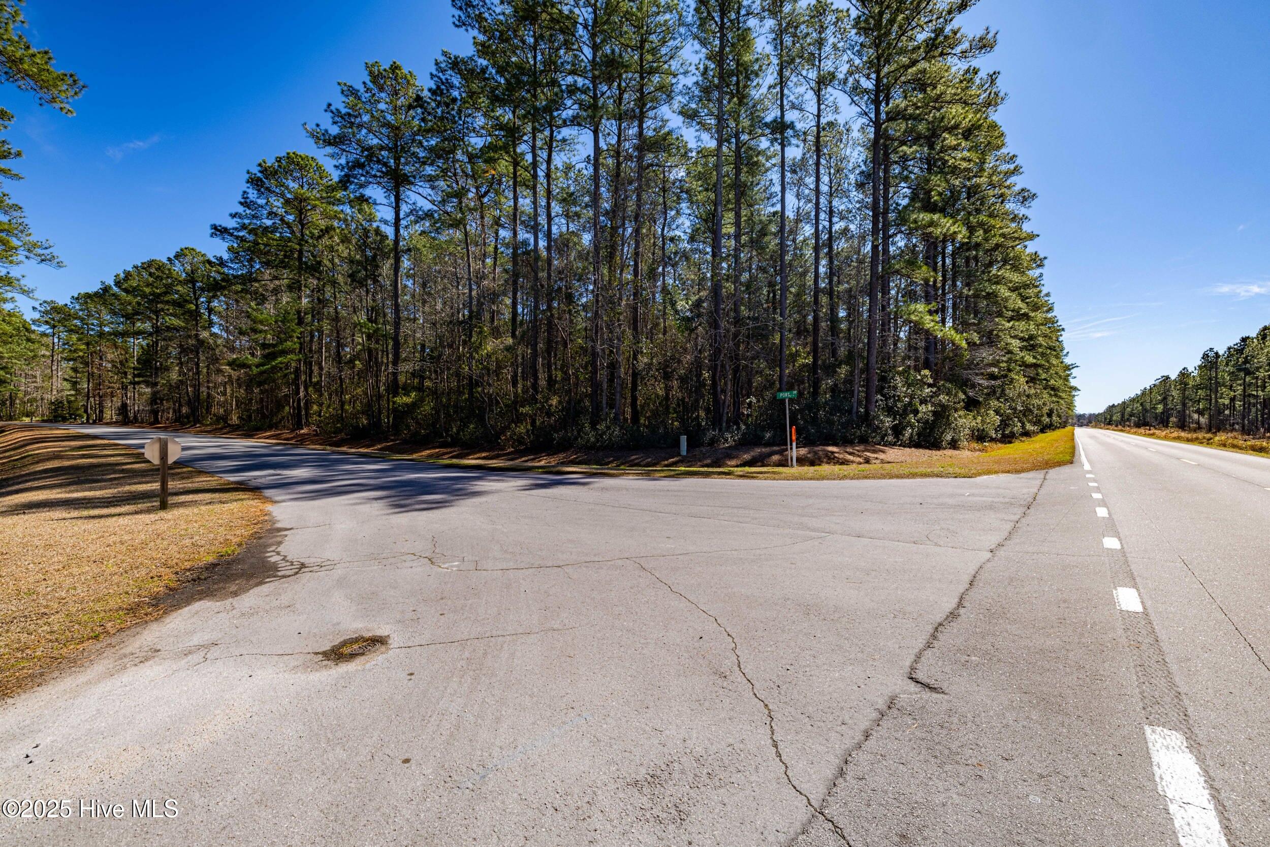 48 Port Drive Property Photo 3