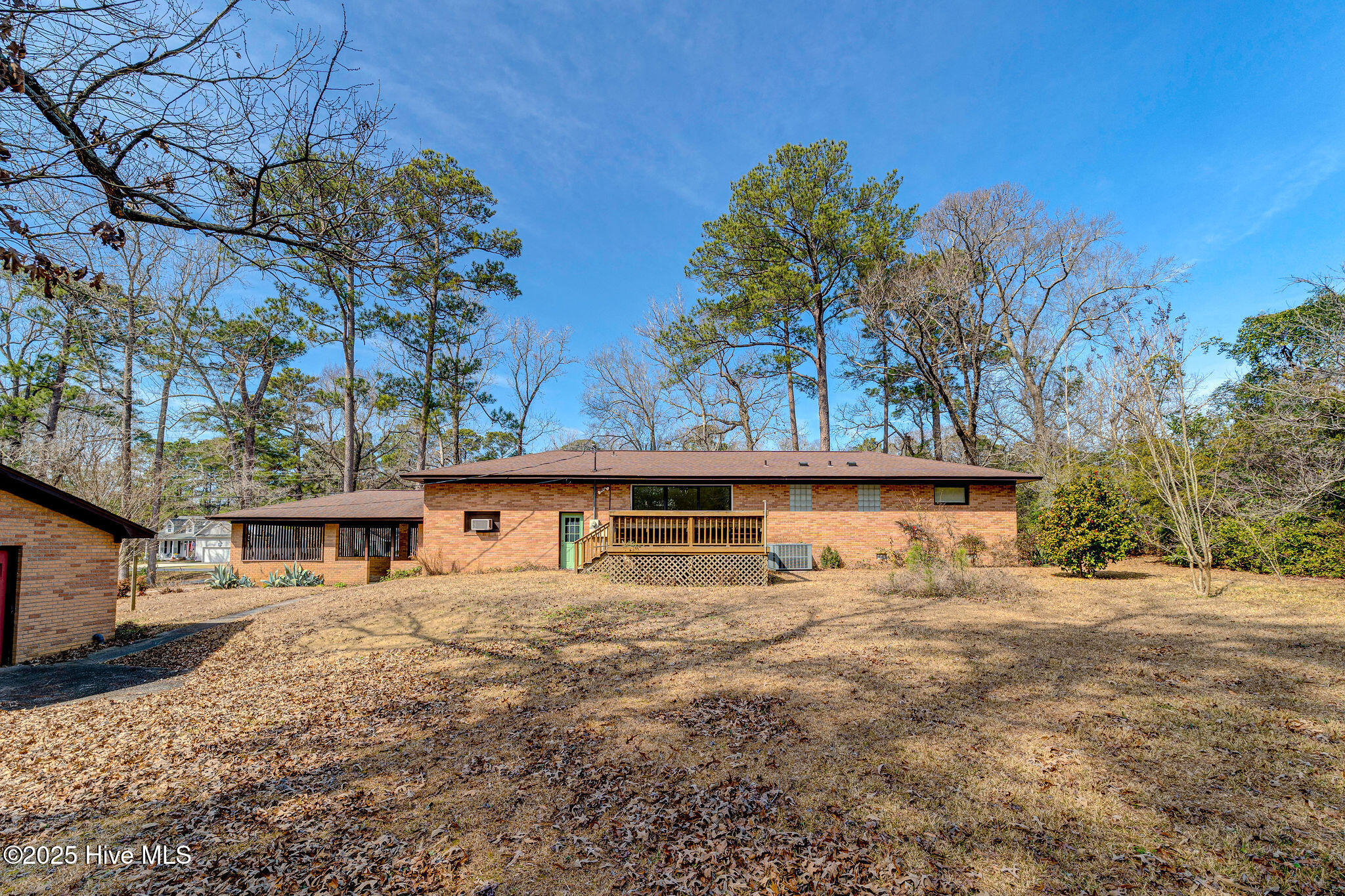 516 Bayshore Drive Property Photo 18