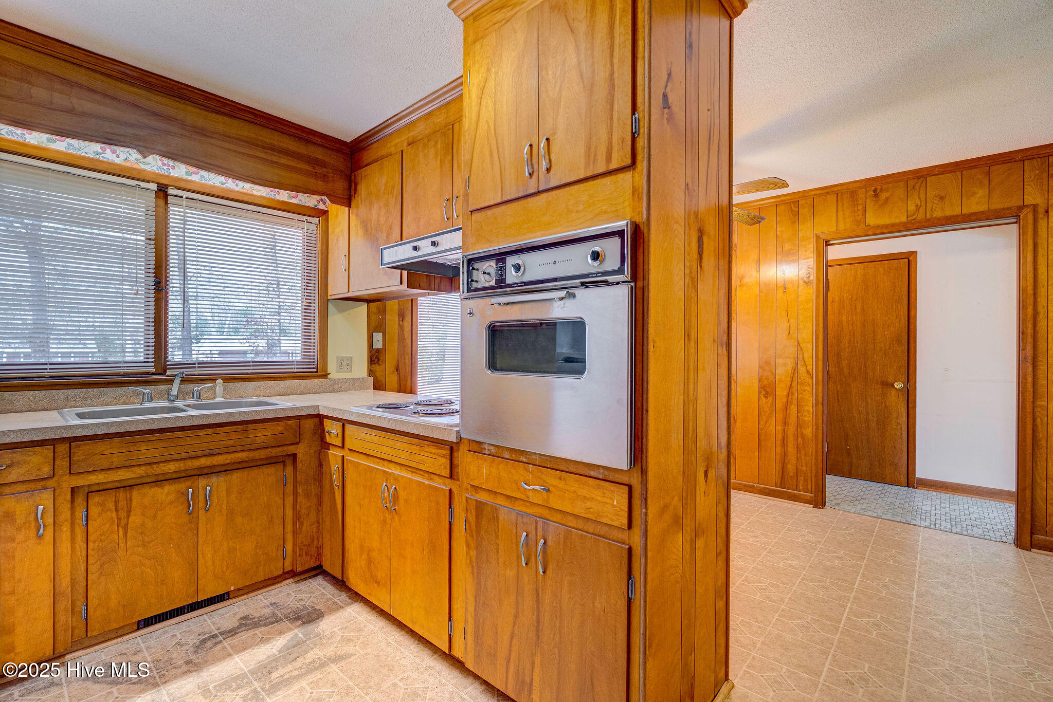 516 Bayshore Drive Property Photo 31