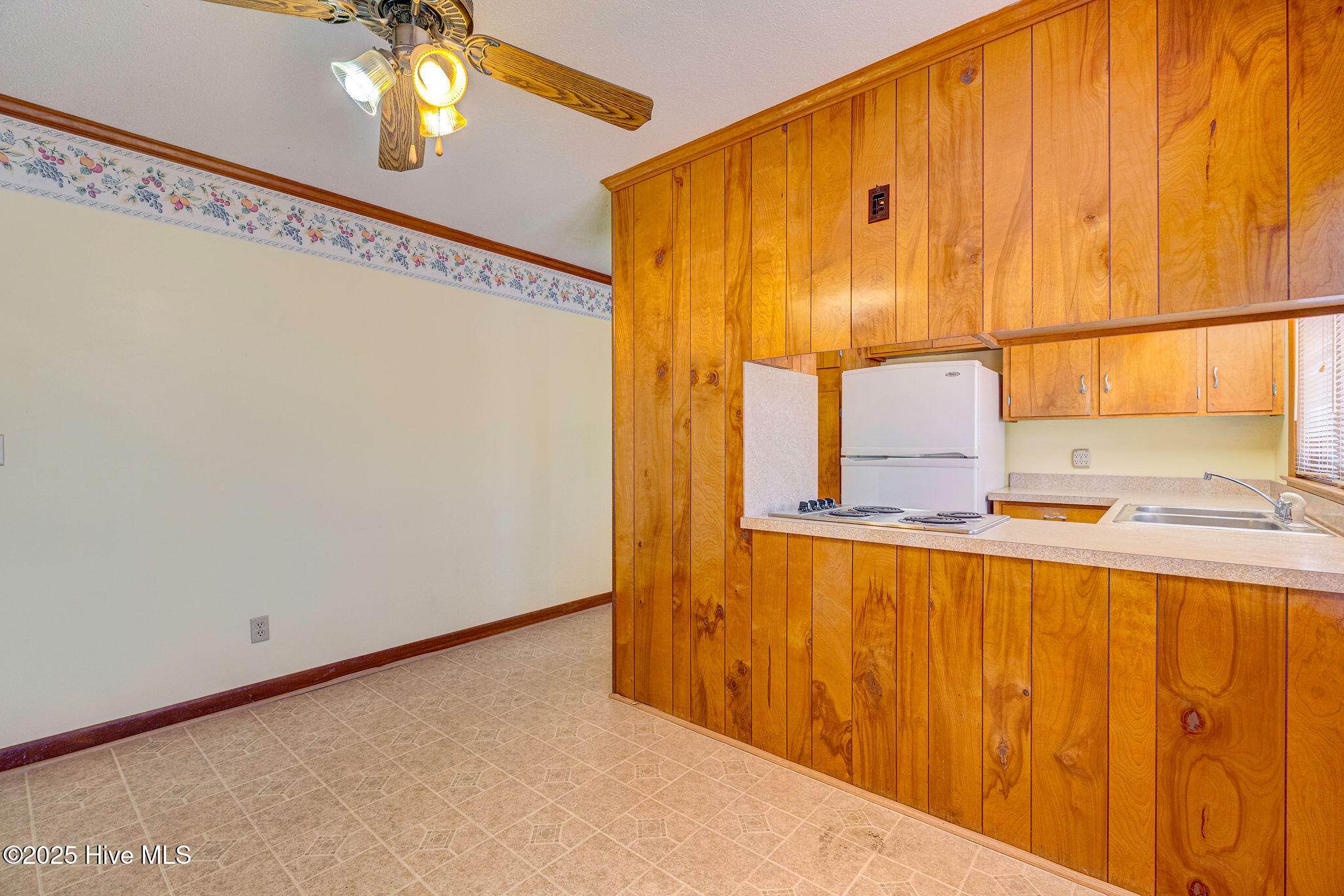 516 Bayshore Drive Property Photo 34
