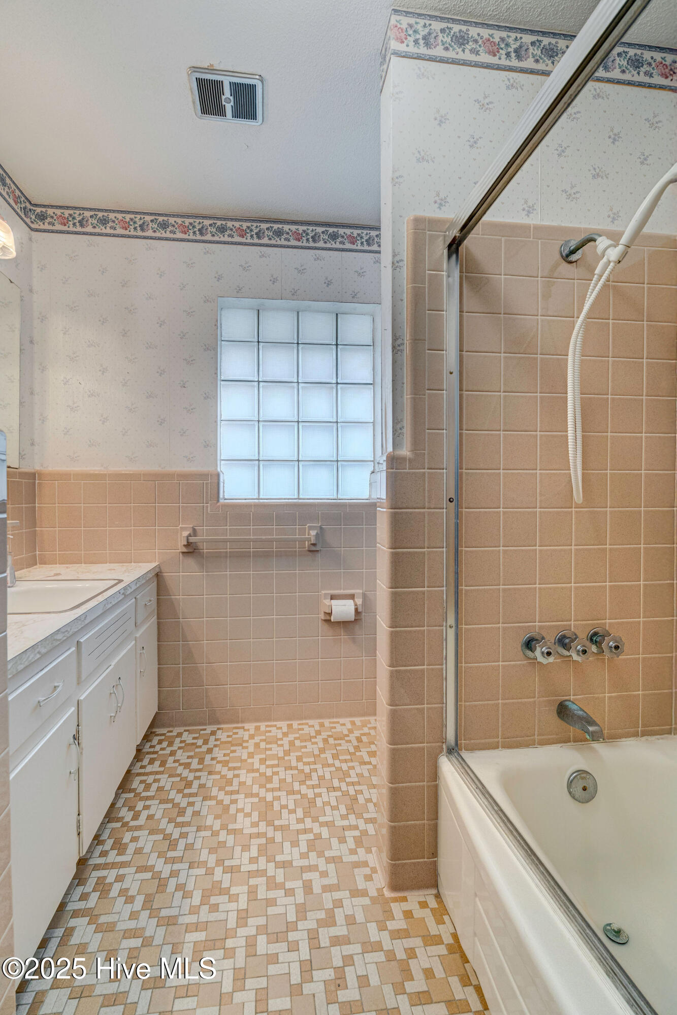 516 Bayshore Drive Property Photo 46