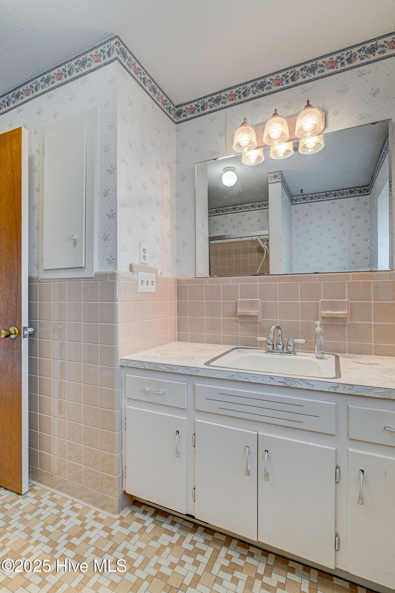 516 Bayshore Drive Property Photo 47
