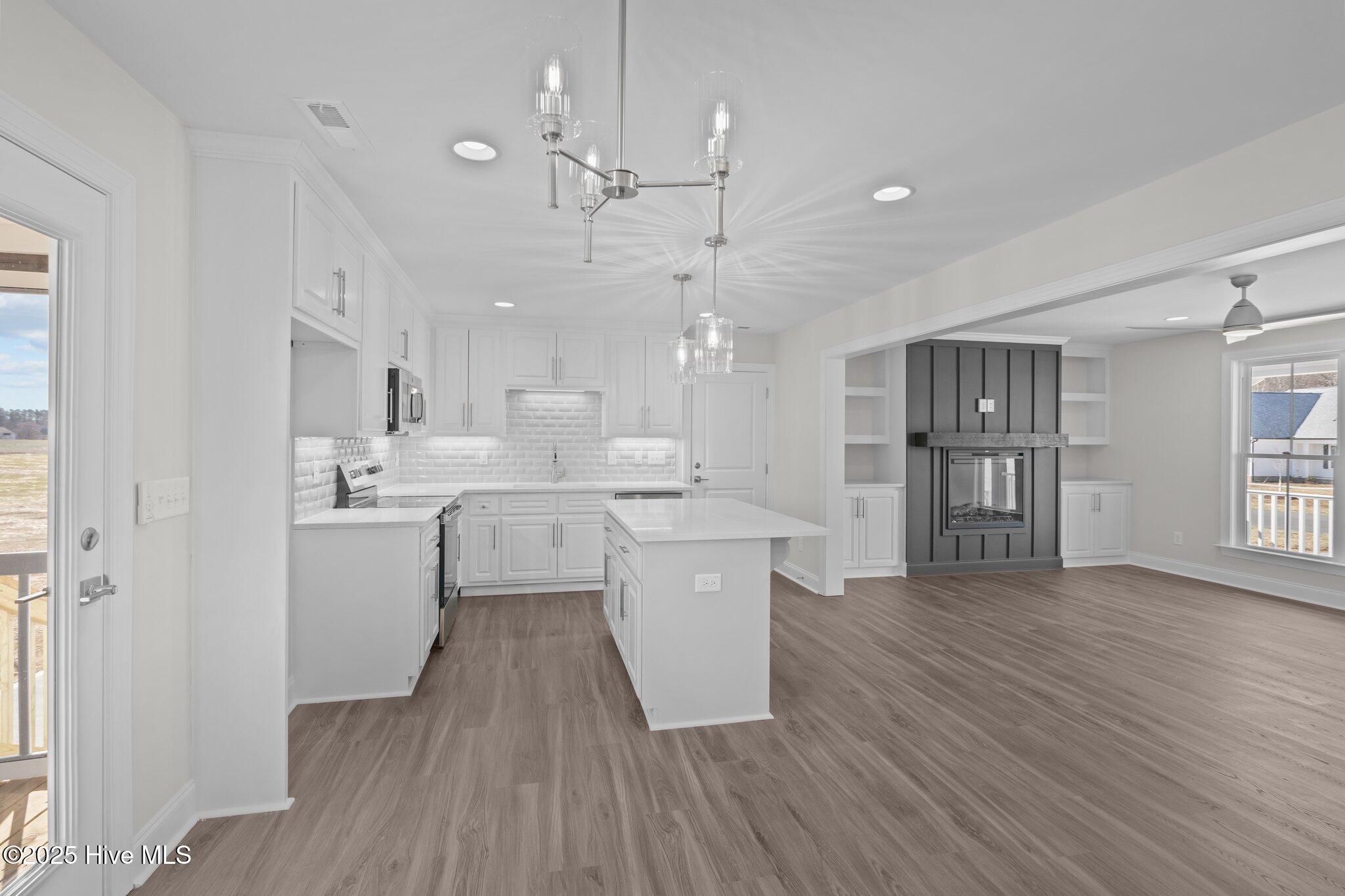 5059 Willows Edge Drive Property Photo 13