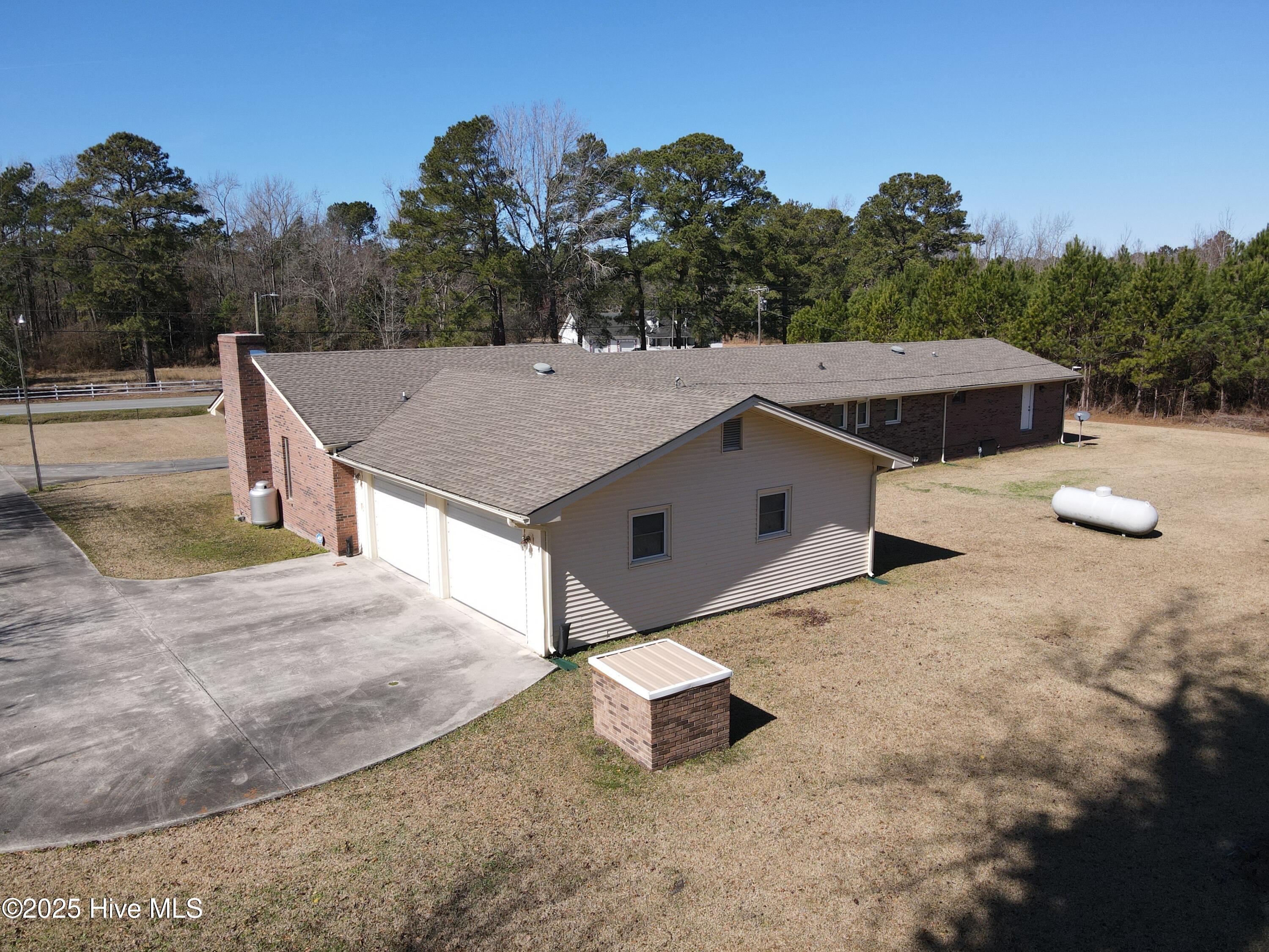 1701 S Nc 41 And 111 Highway Property Photo 26