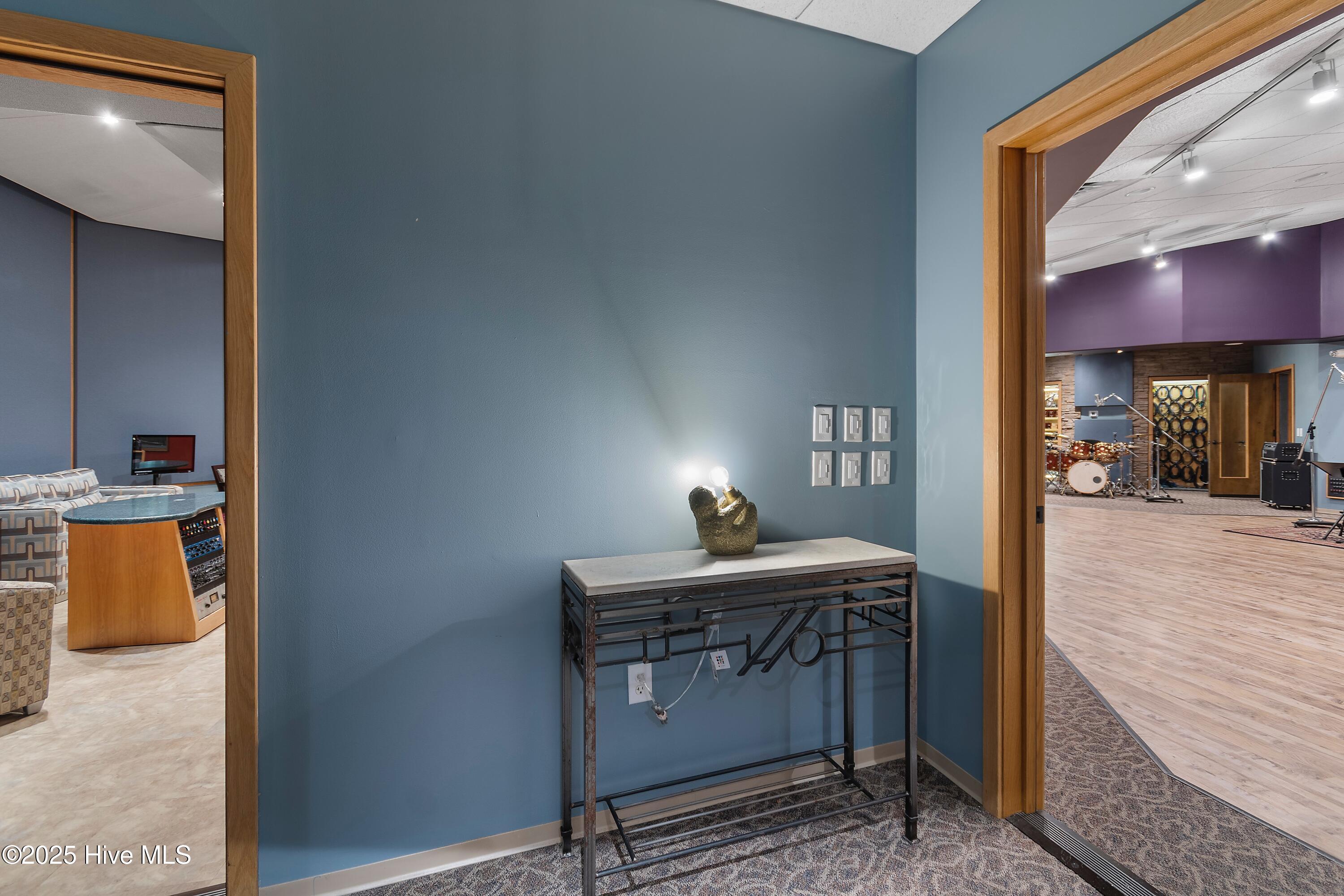 8840 Old Georgetown Road Property Photo 44