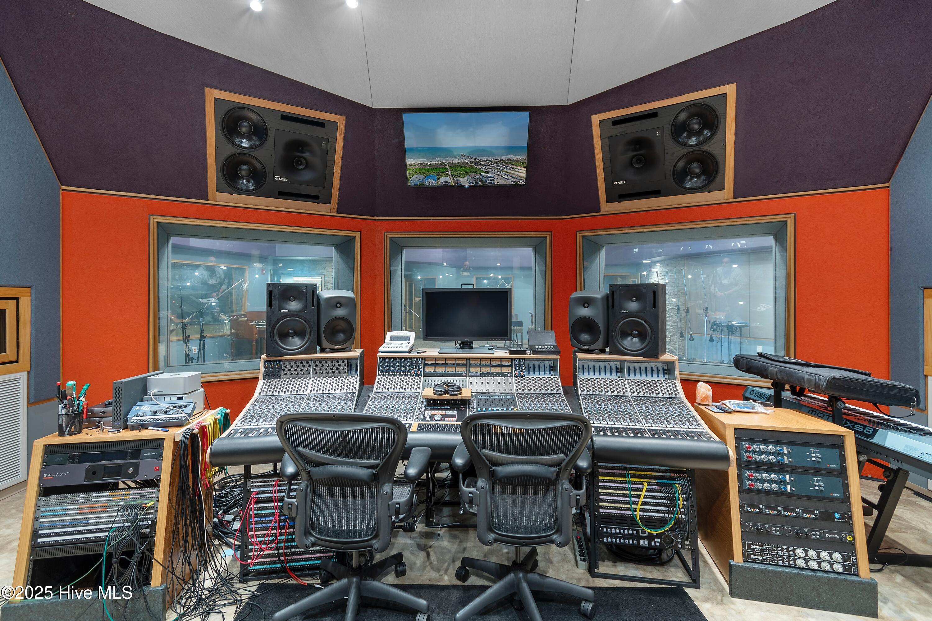 8840 Old Georgetown Road Property Photo 47