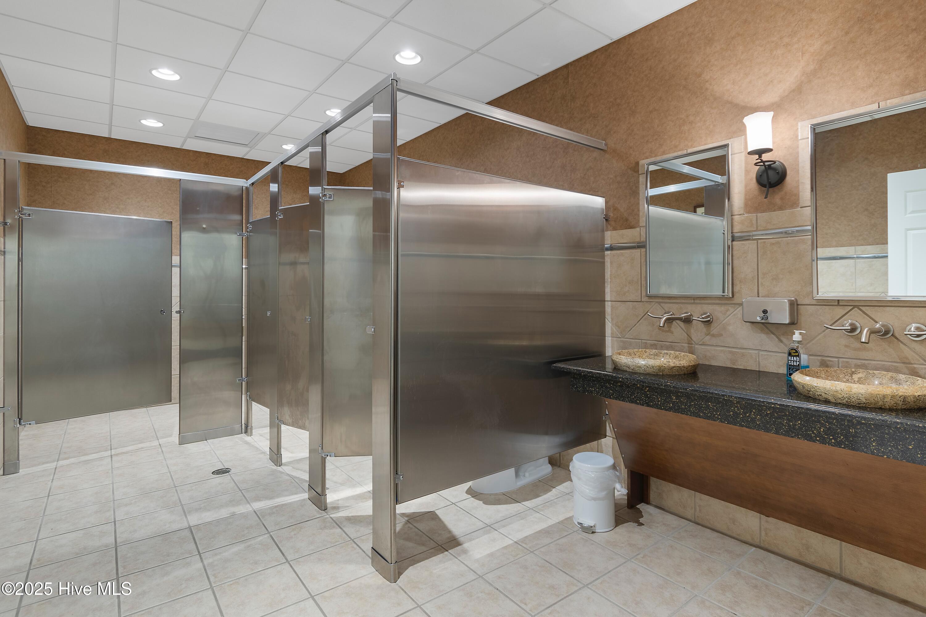 8840 Old Georgetown Road Property Photo 75