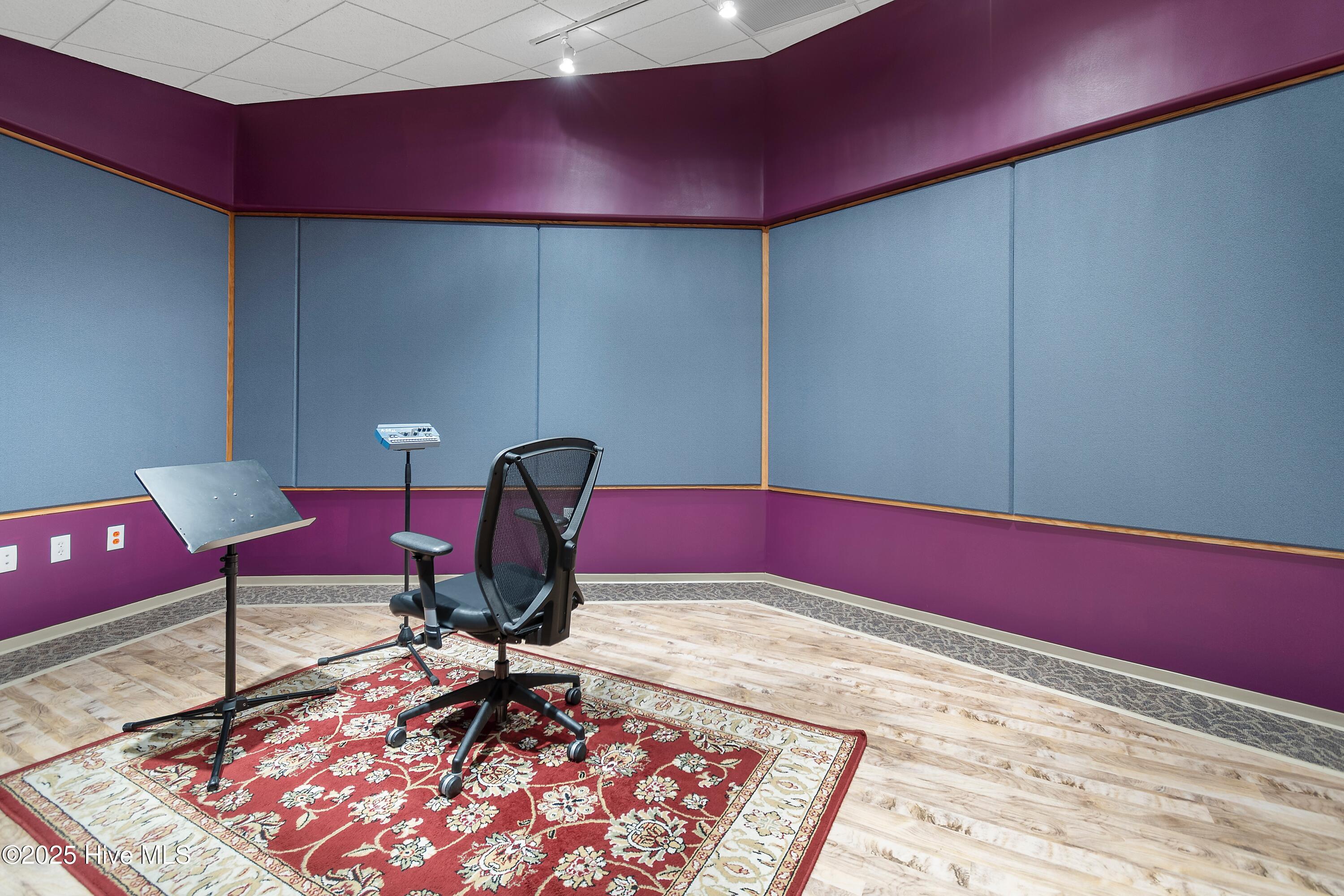 8840 Old Georgetown Road Property Photo 80