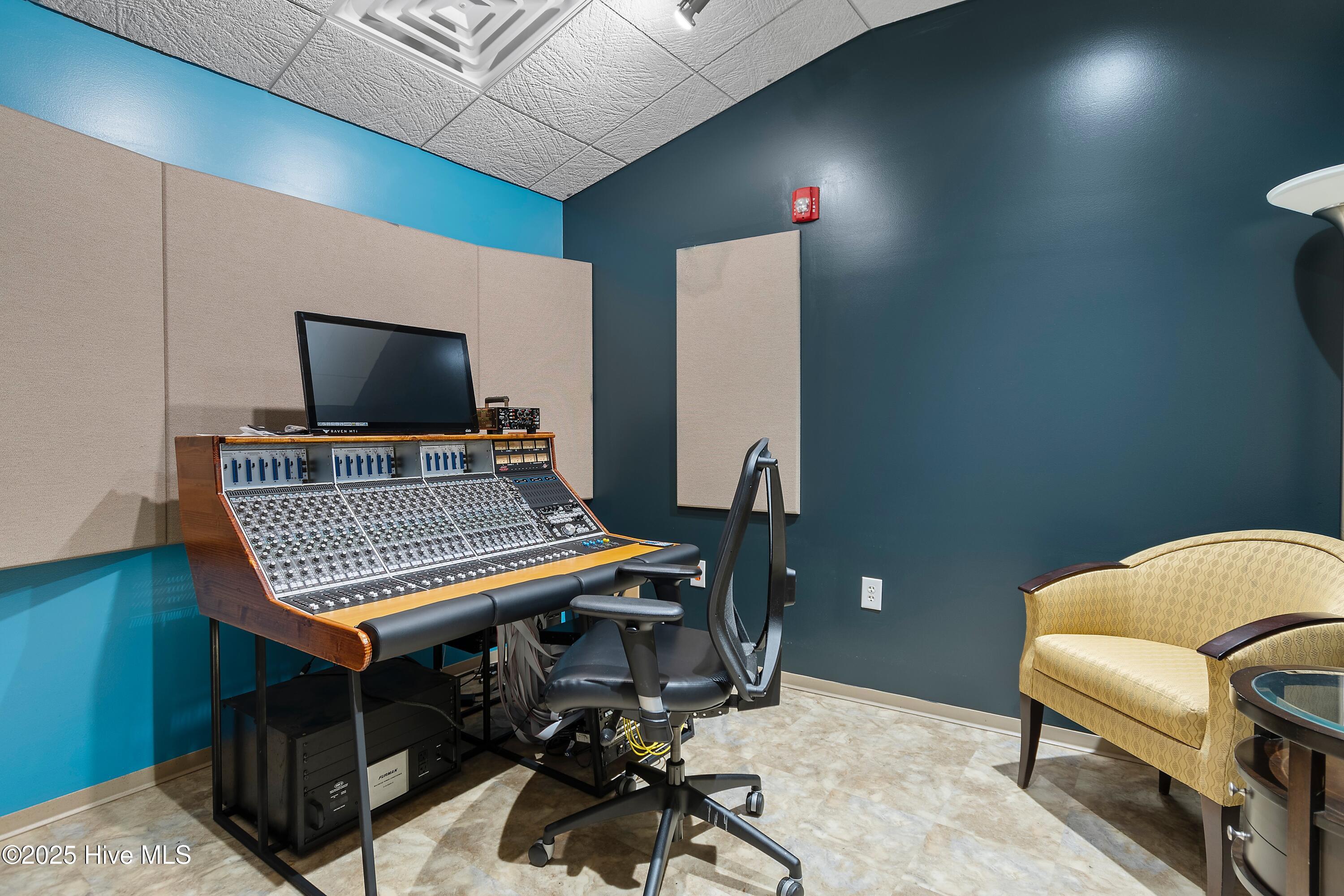 8840 Old Georgetown Road Property Photo 83