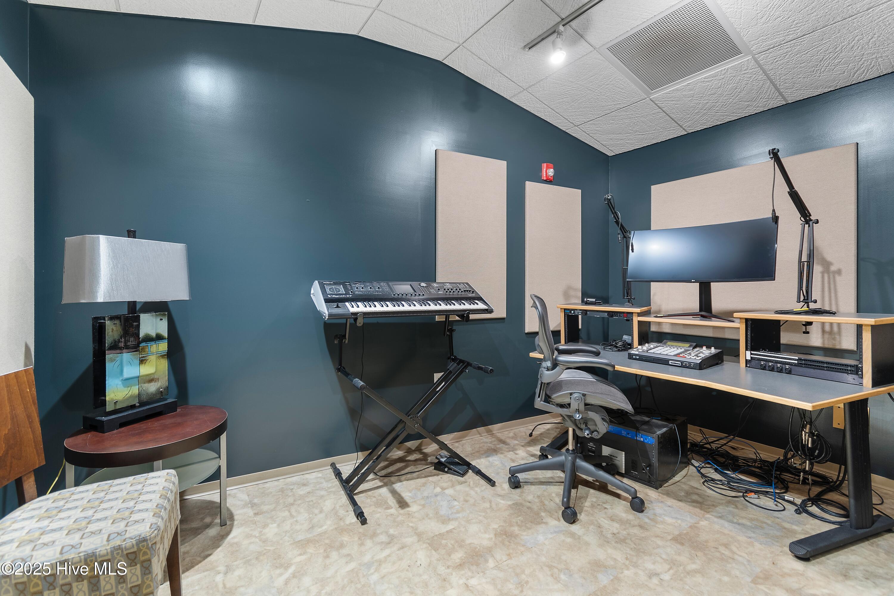 8840 Old Georgetown Road Property Photo 84