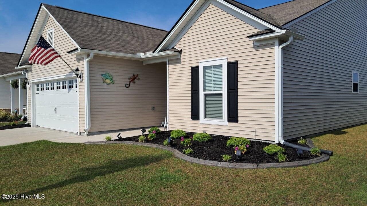 195 Hawks Run Drive Property Photo