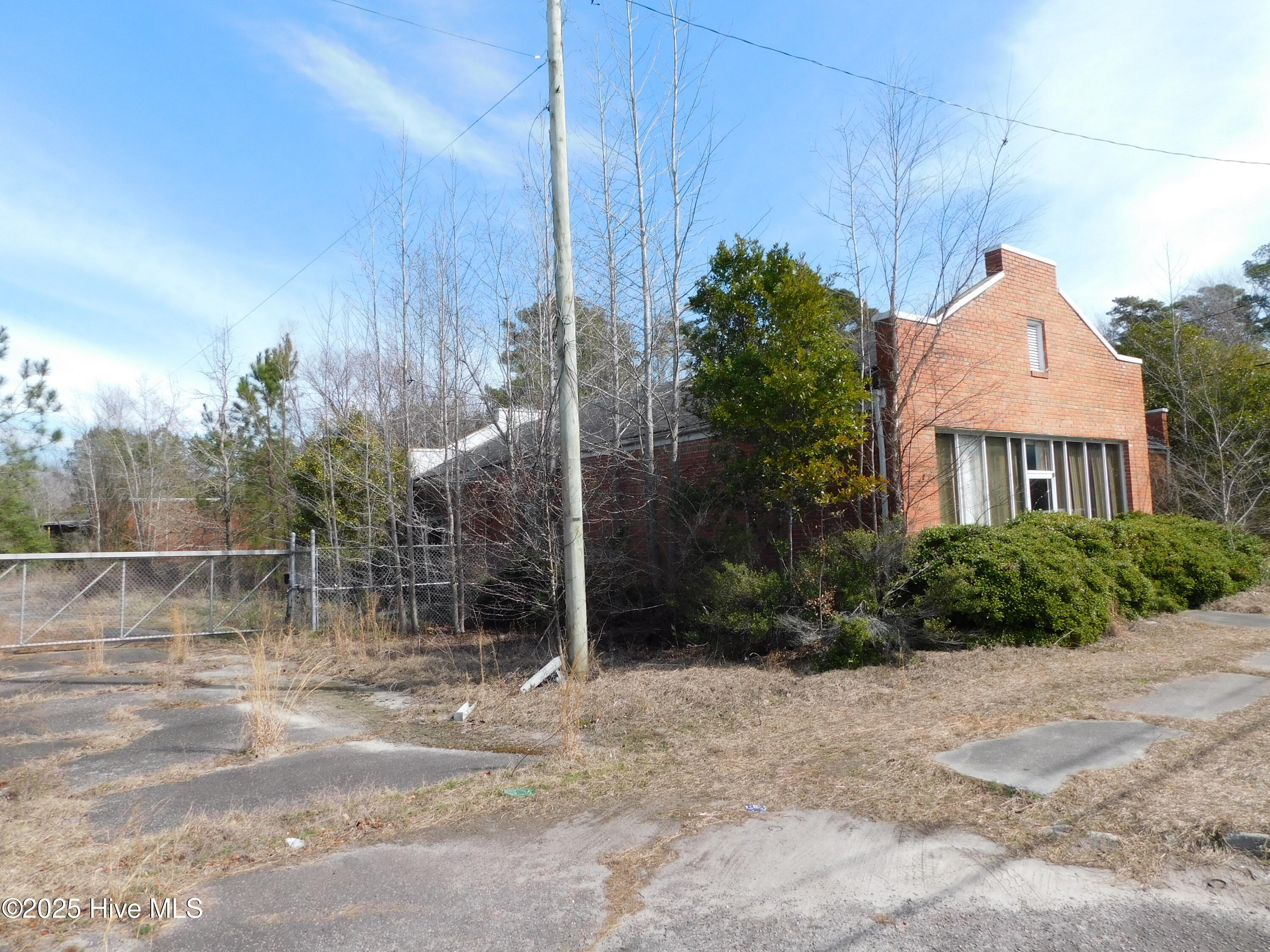10781 Gibson Road Property Photo 3