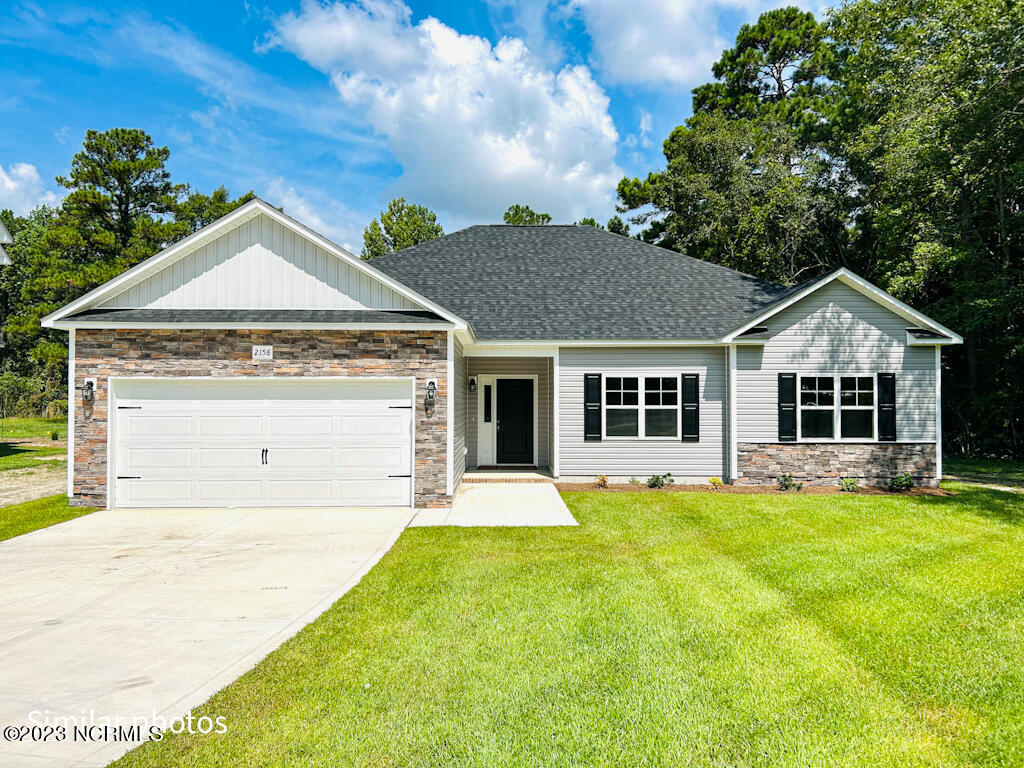 425 Windermere Road Property Photo
