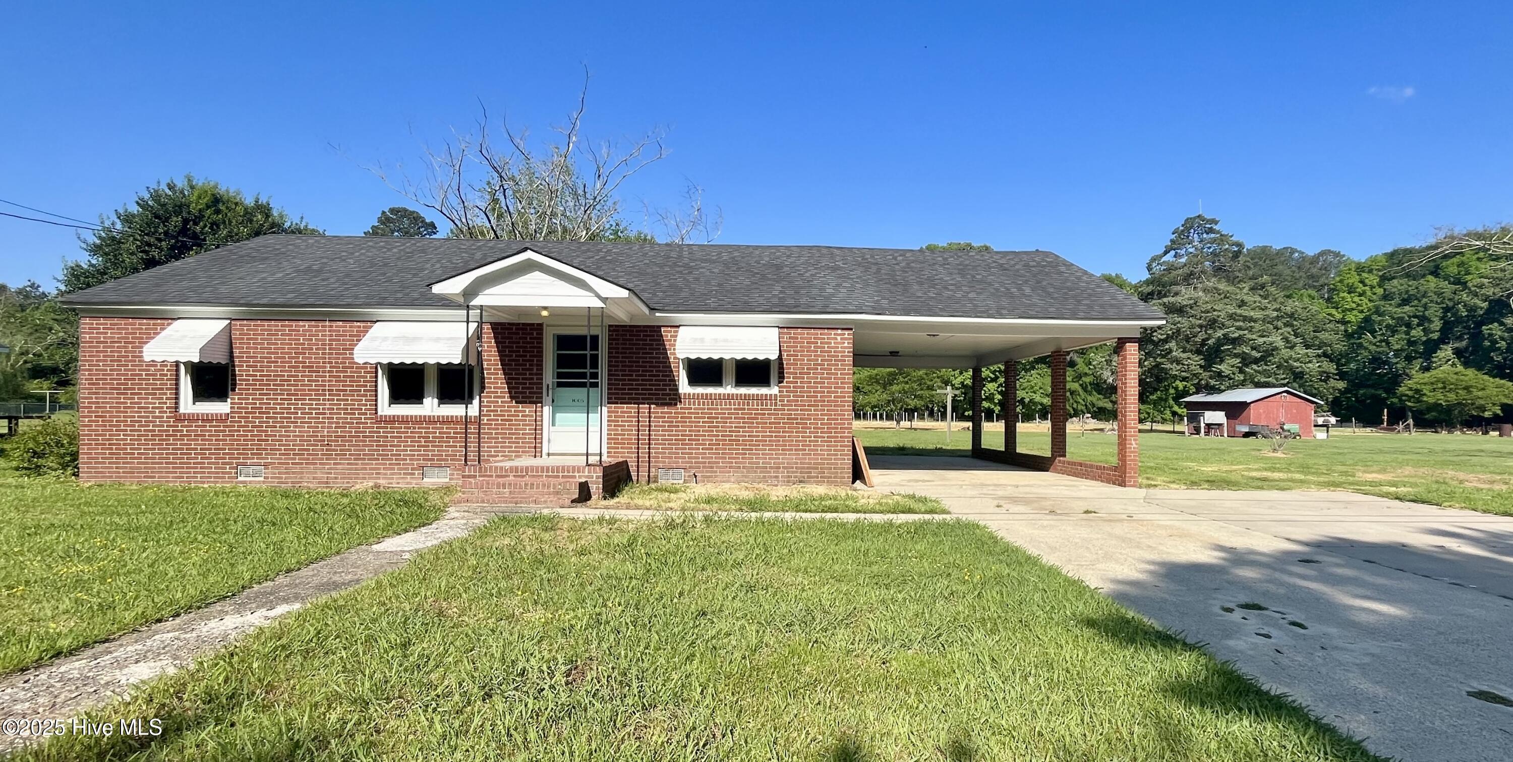 1005 Parsonage Street Property Photo